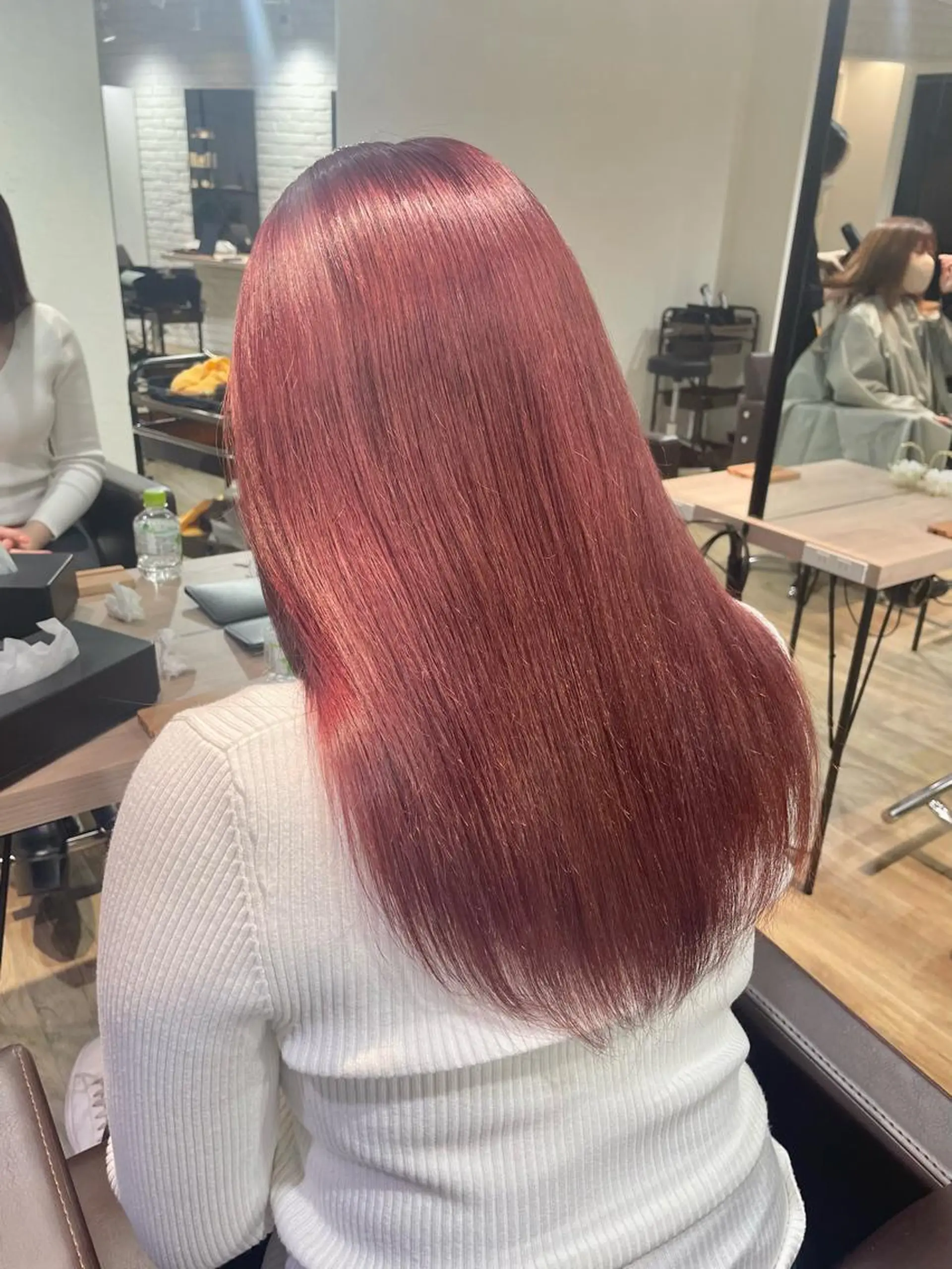 ロング 前田 菜奈子のヘアスタイル