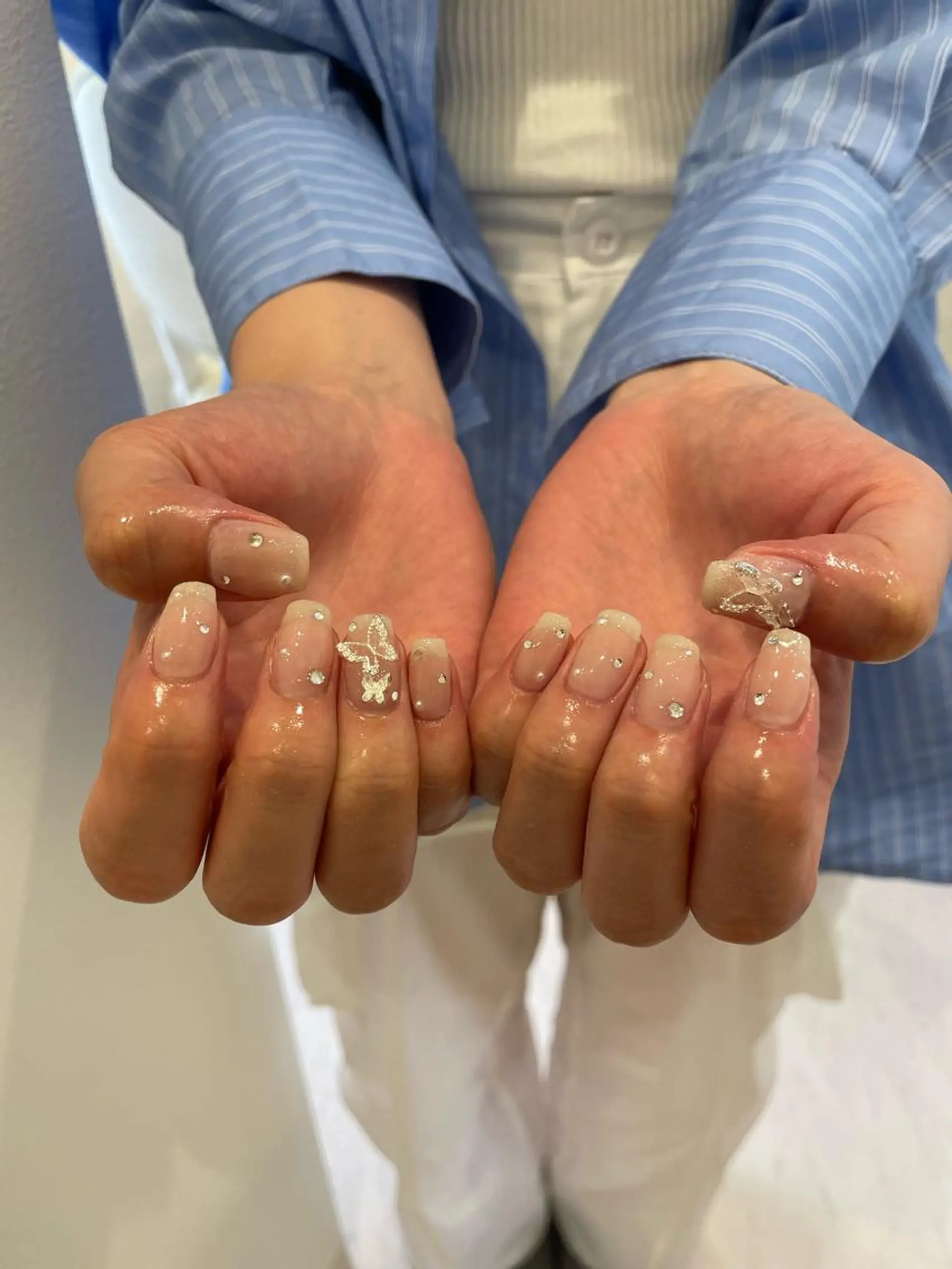 ネイル 束感まつ毛/ネイル/ LED♥KIRARAのマツエク・マツパデザイン