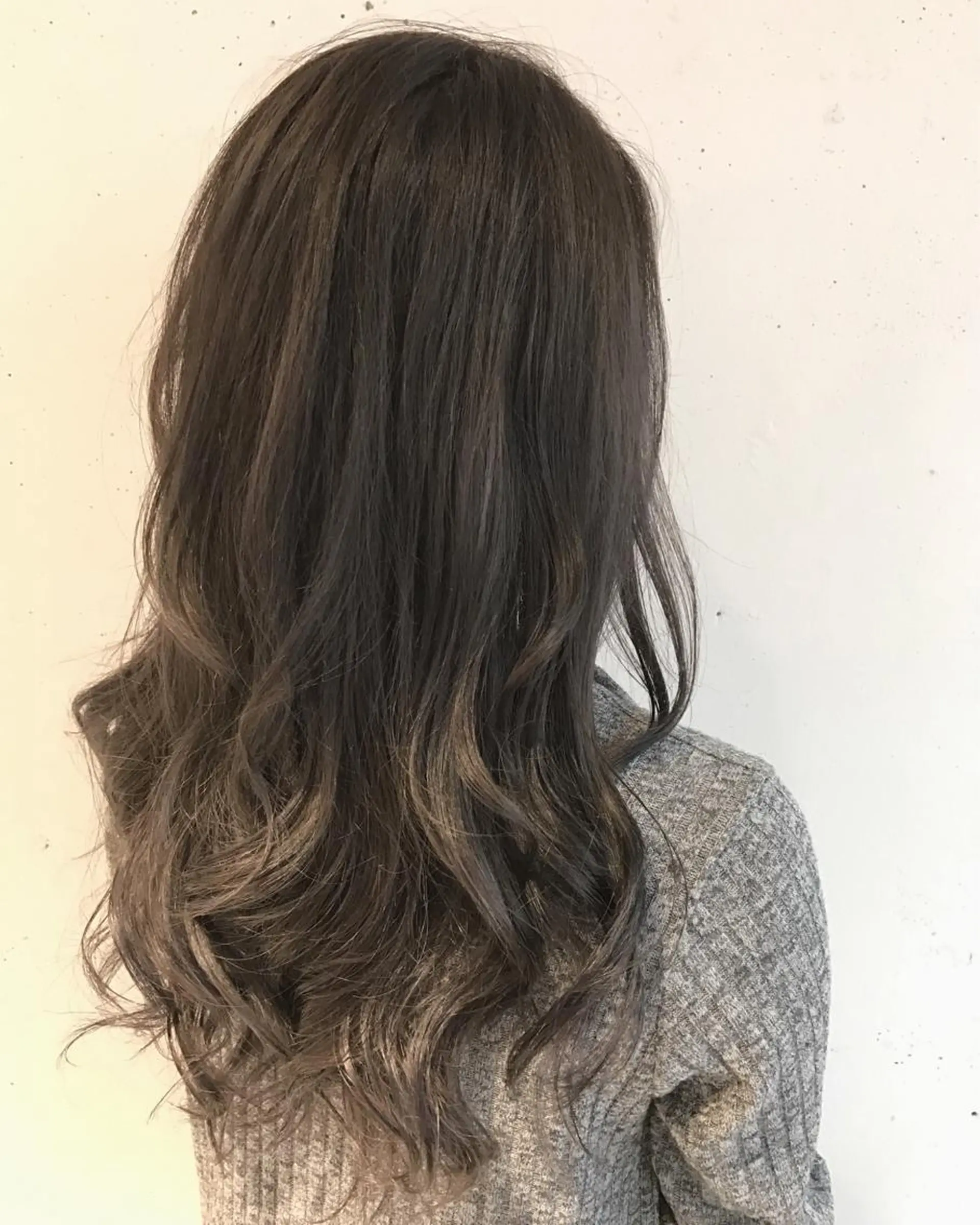 ミディアム 韓国ヘア 山本勝志のヘアスタイル