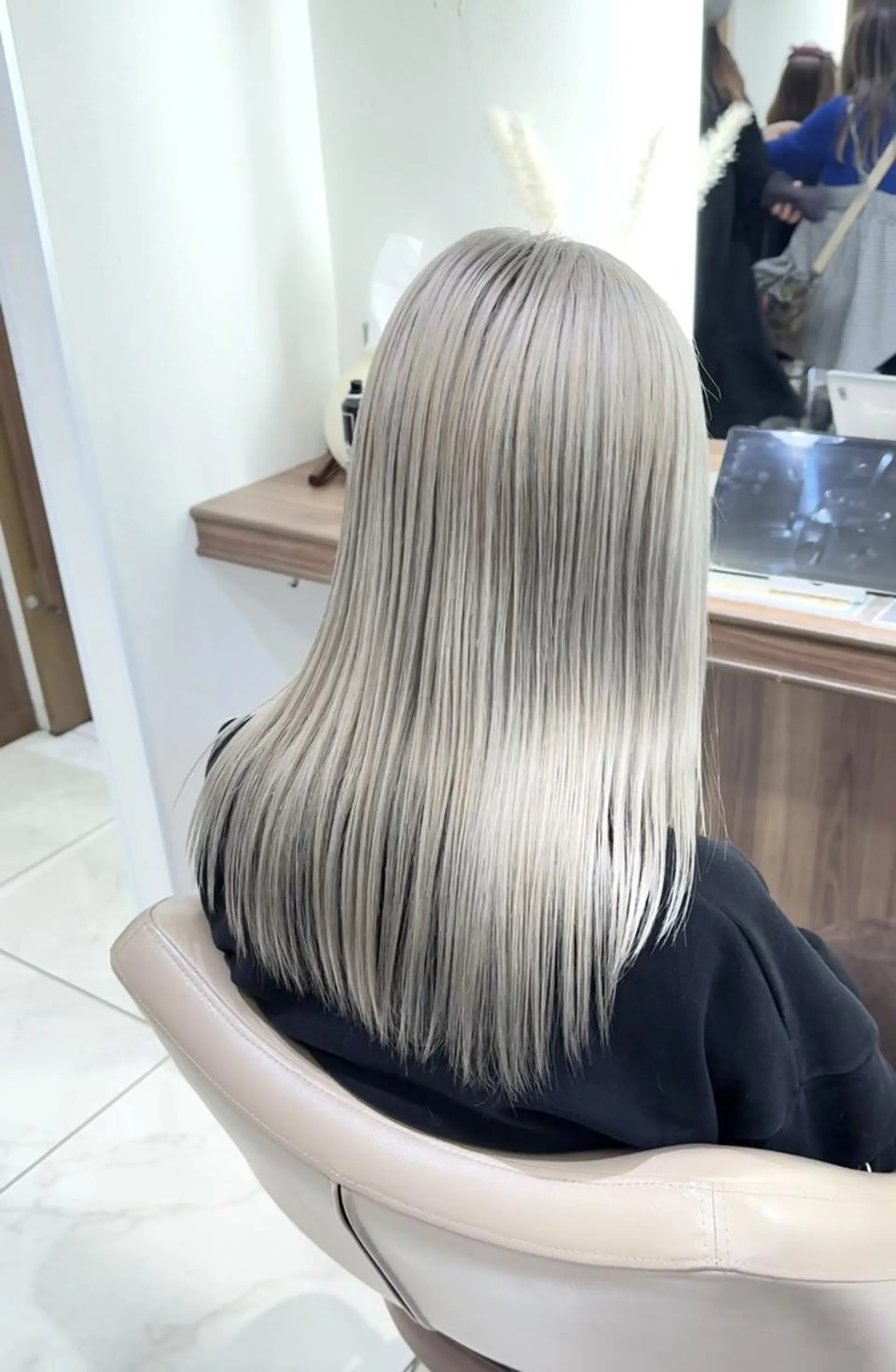 カラー セミロング ブリーチ 髪質改善 ヘアカラー 渡邊楓果／髪質改善 ブリーチ/カラーのヘアスタイル