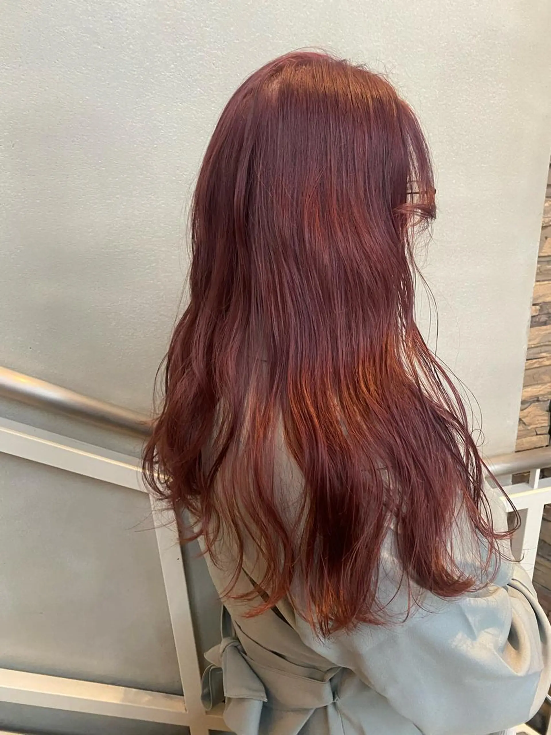 ロング 艶カラー　宮﨑 蒼のヘアスタイル