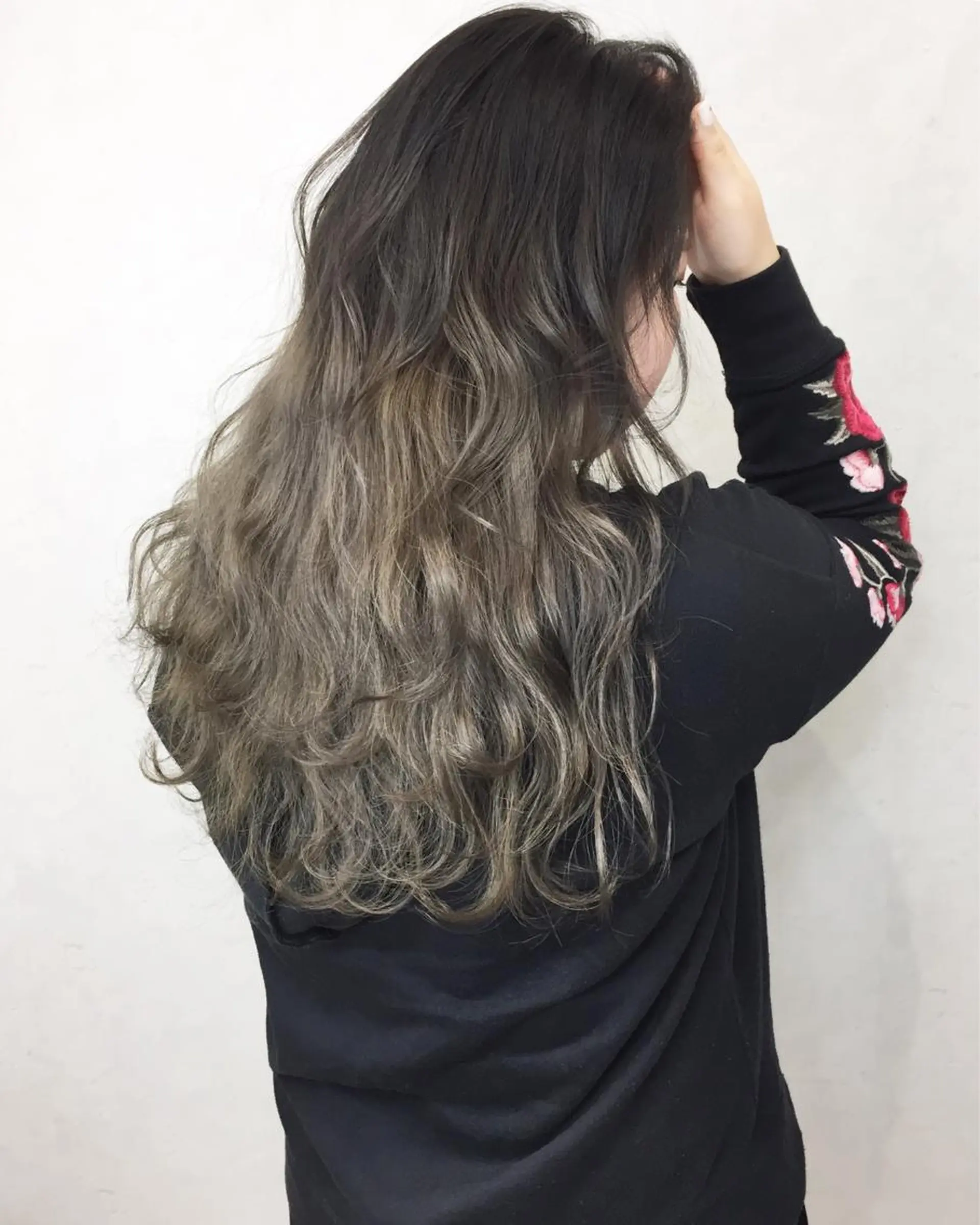 ロング カラー グラデーションカラー ♡MIHO♡ スタイリストのヘアスタイル