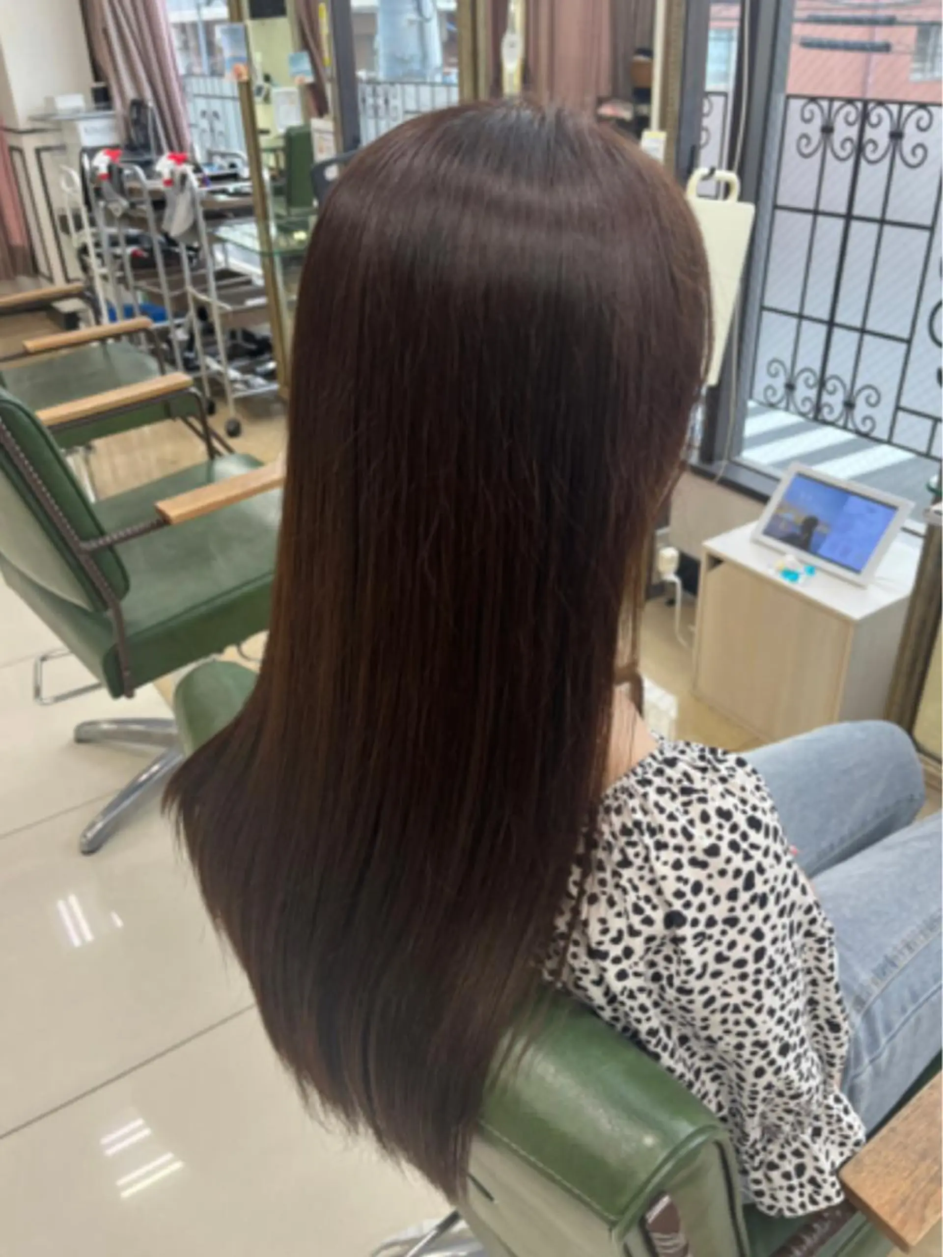 ロング カラー トリートメント 小関 未悠のマツエク・マツパデザイン