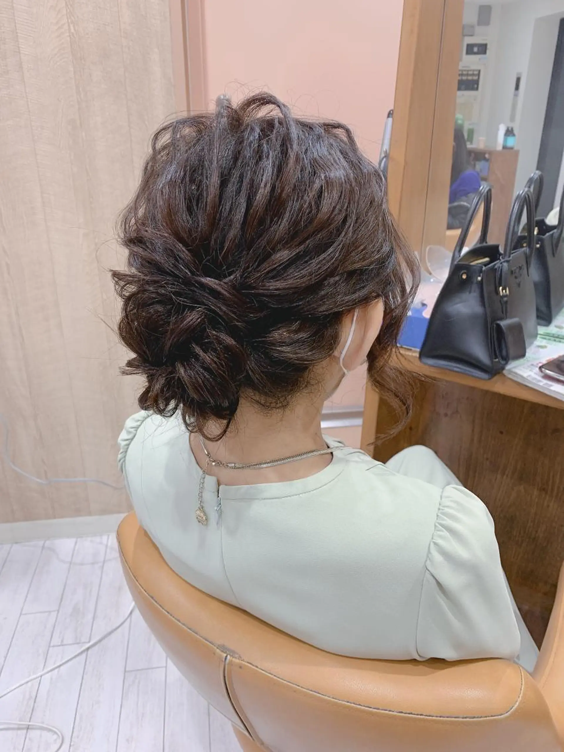 ミディアム ヘアアレンジ 青木 麻紀のヘアスタイル