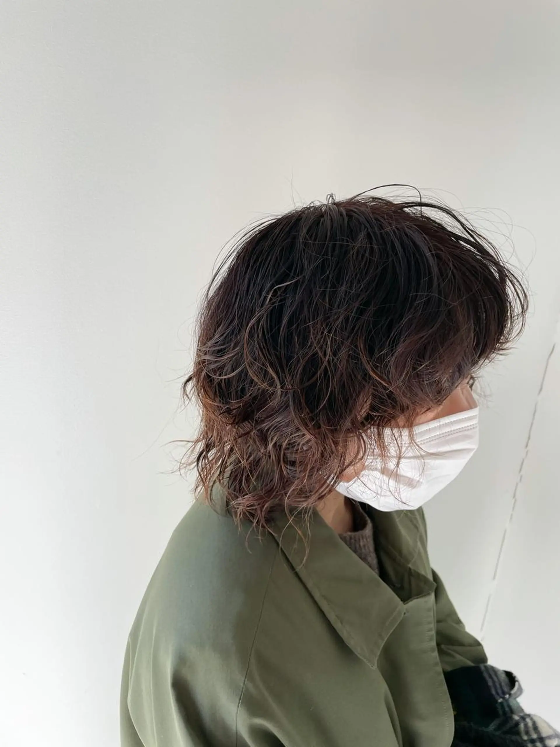 ミディアム パーマ ミディアムパーマ レイヤーカット ウルフカット カット パーマ Takuma Suzuki中目黒のヘアスタイル