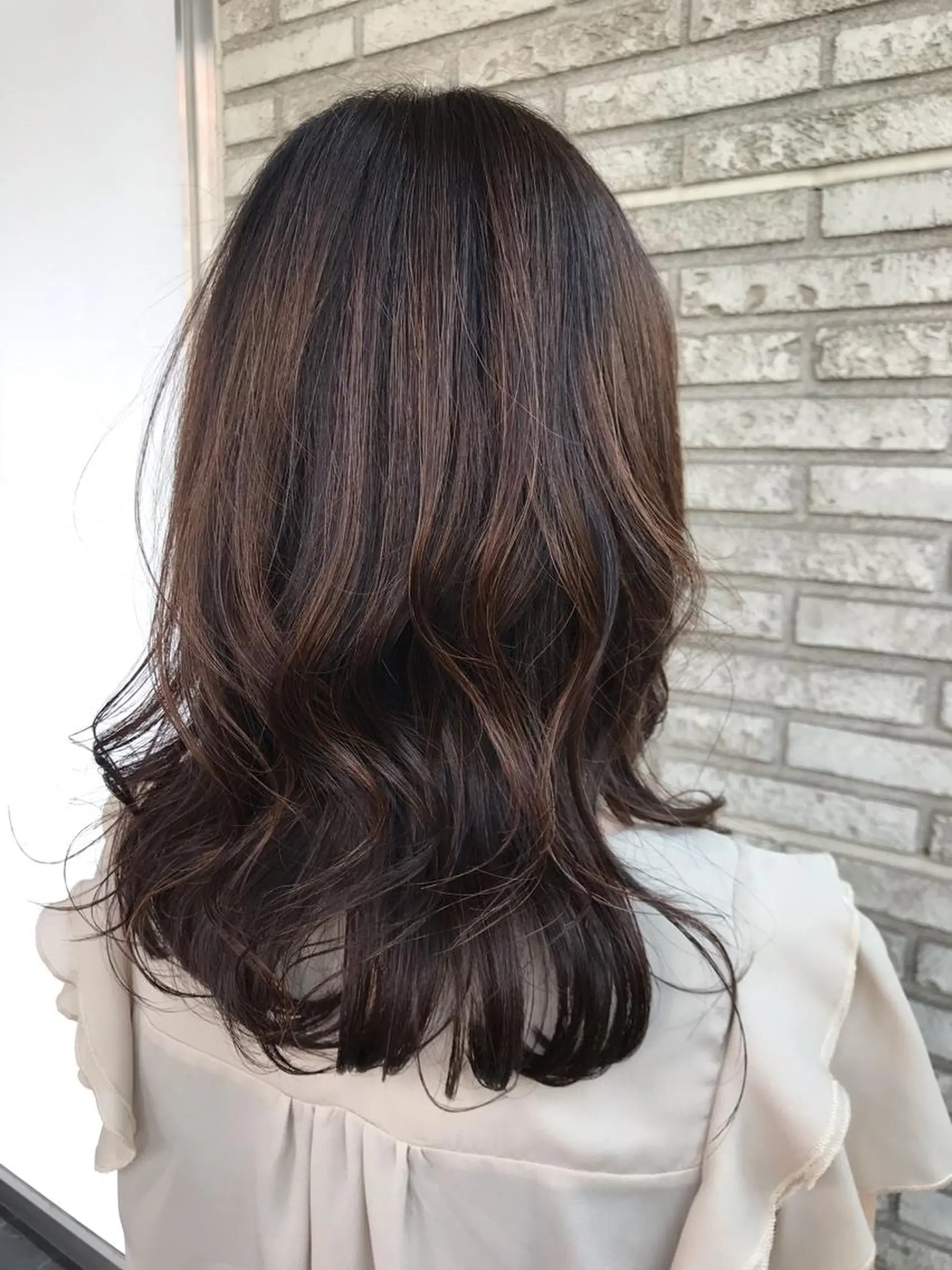 ミディアム カラー 大石 さやかのヘアスタイル