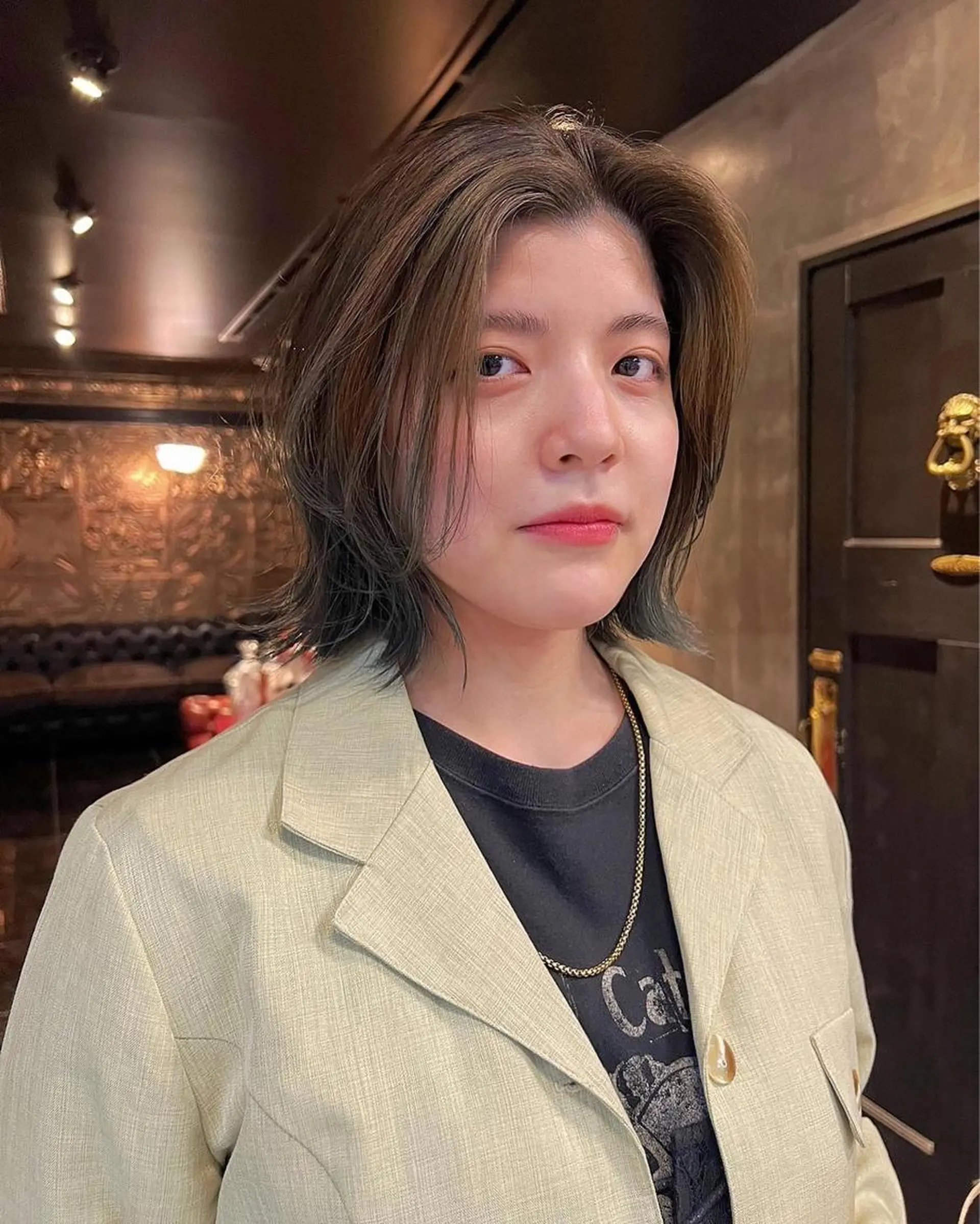 ミディアム カラー 圧倒的デザイン力 店長🎨RENAのヘアスタイル