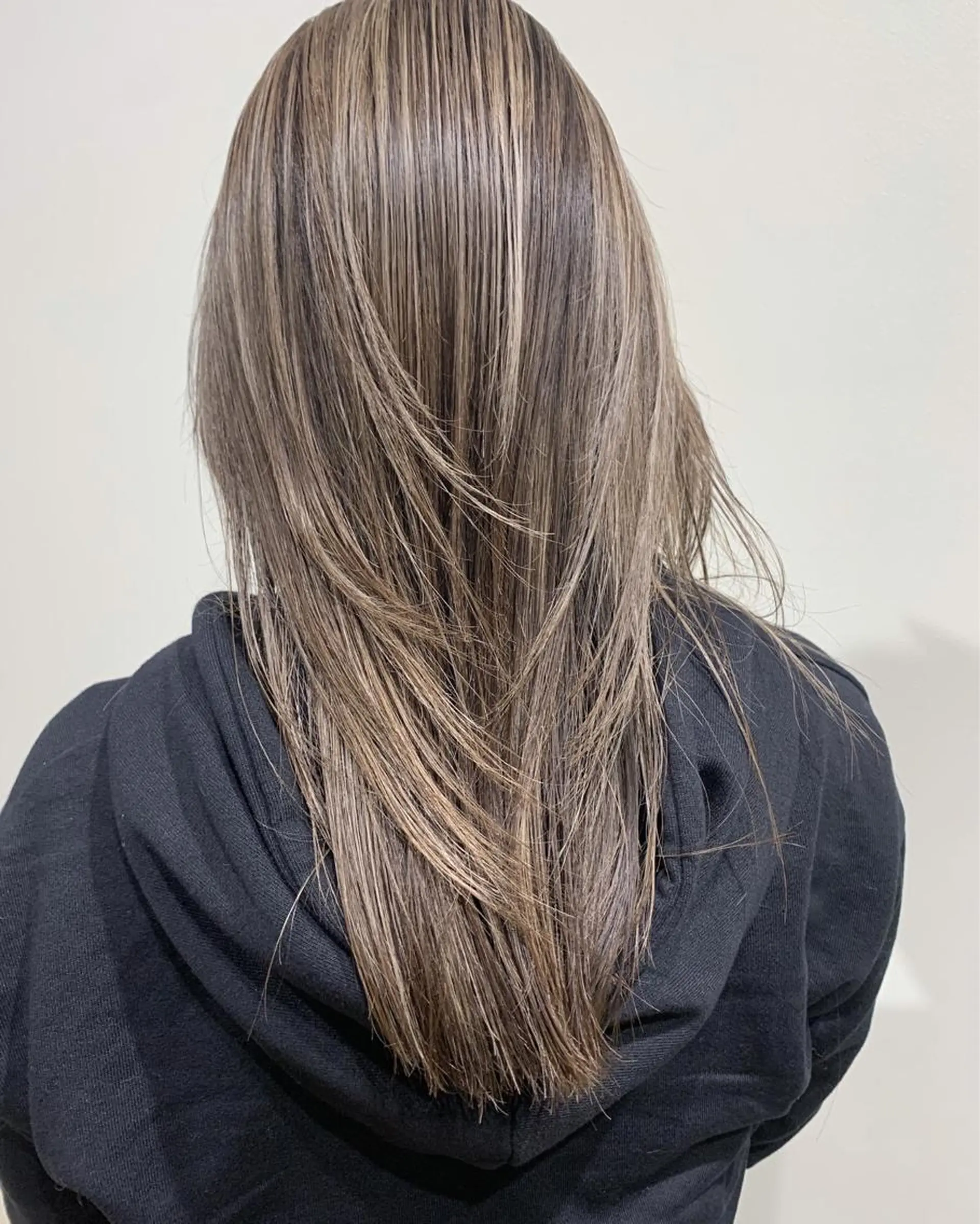 ロング カラー ハイライトカラー ハイライト 園田 将士のヘアスタイル