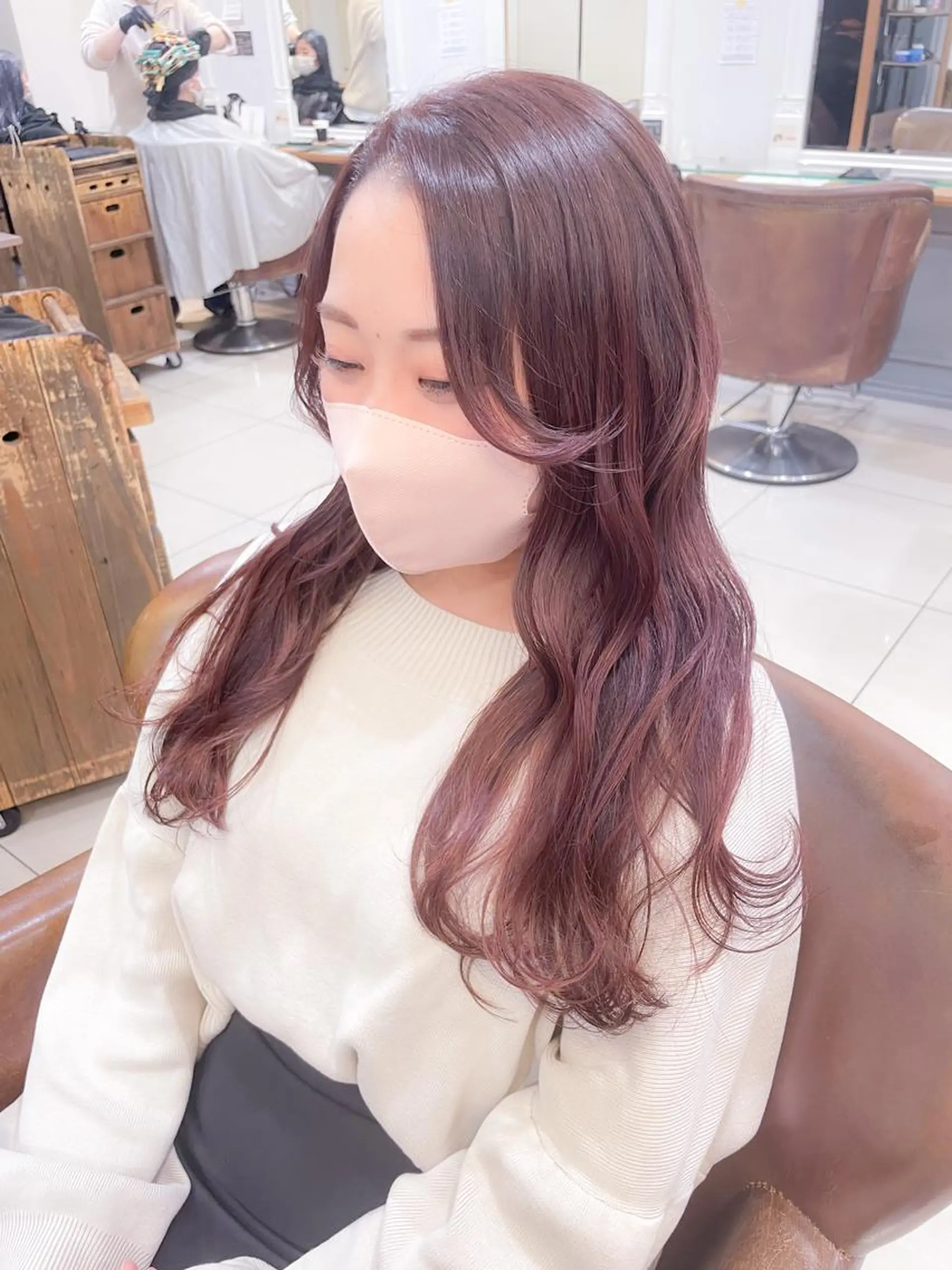 ロング カラー ピンクカラー ロング カット ヘアカラー ✨カラー支持No.1 🧸ワキ カナコ🧸のヘアスタイル