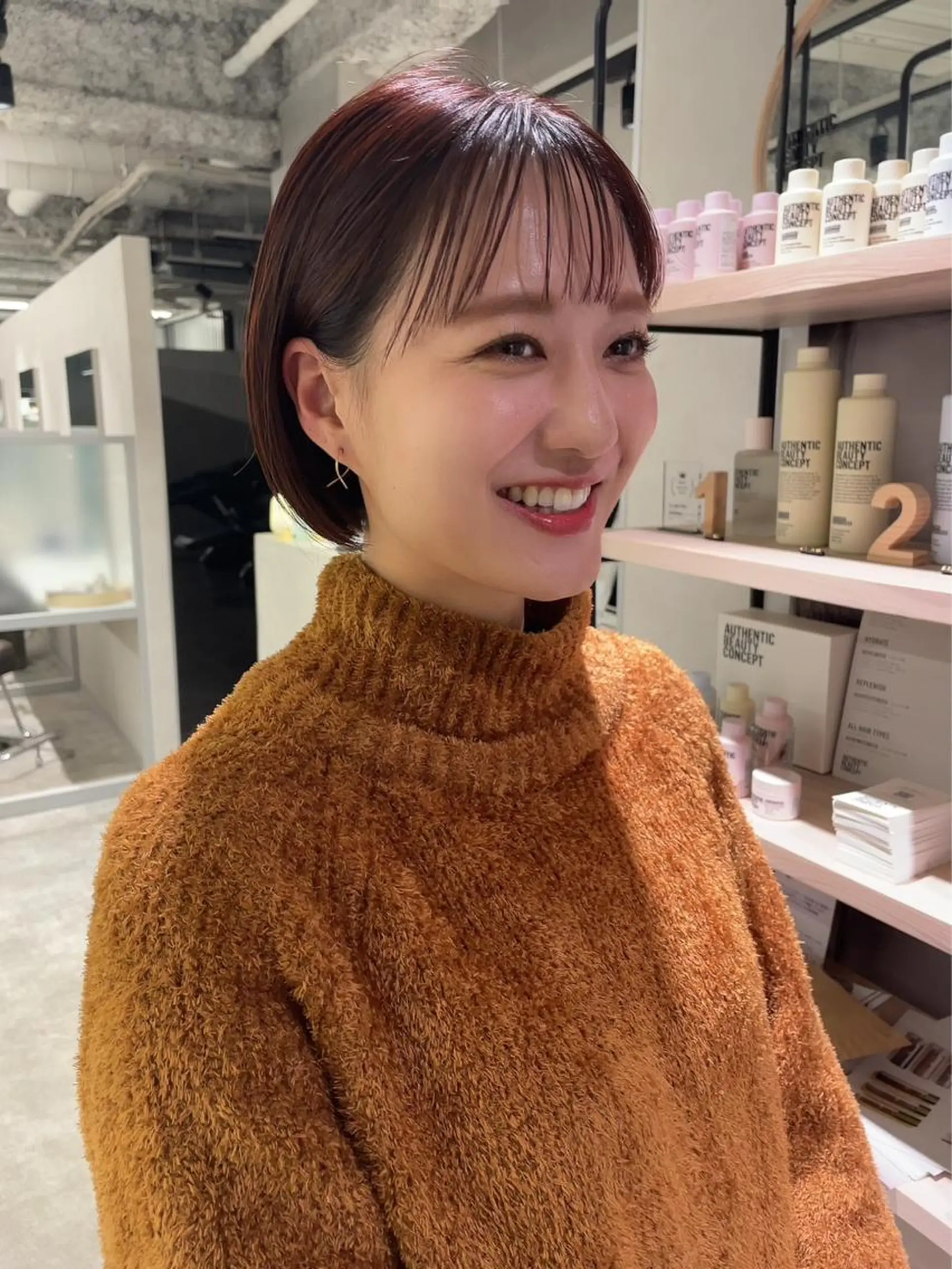 ショート 裕千/くびれヘア/ 韓国風ヘア/顔まわりのヘアスタイル