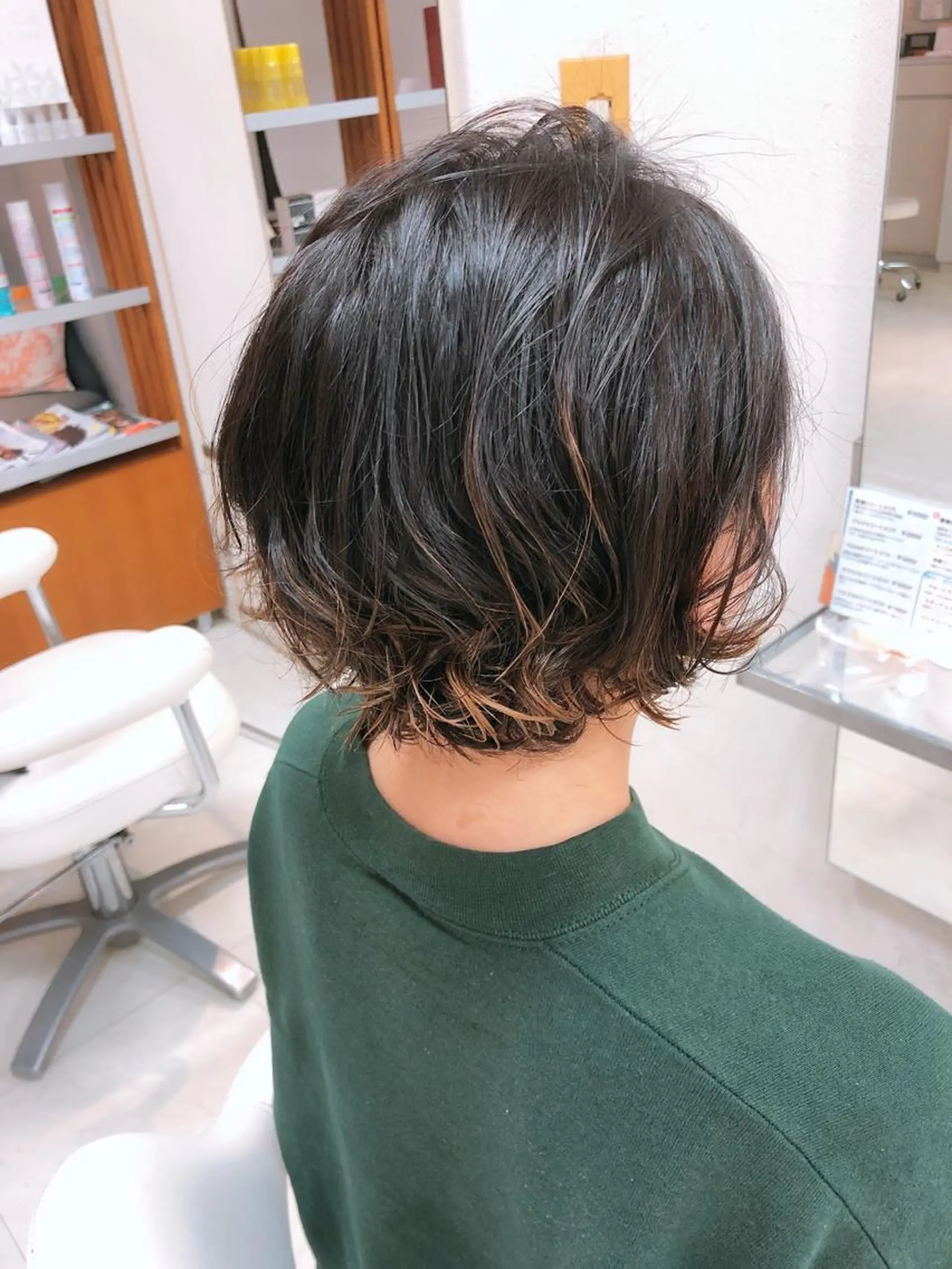 ショート 阿部 美咲のヘアスタイル