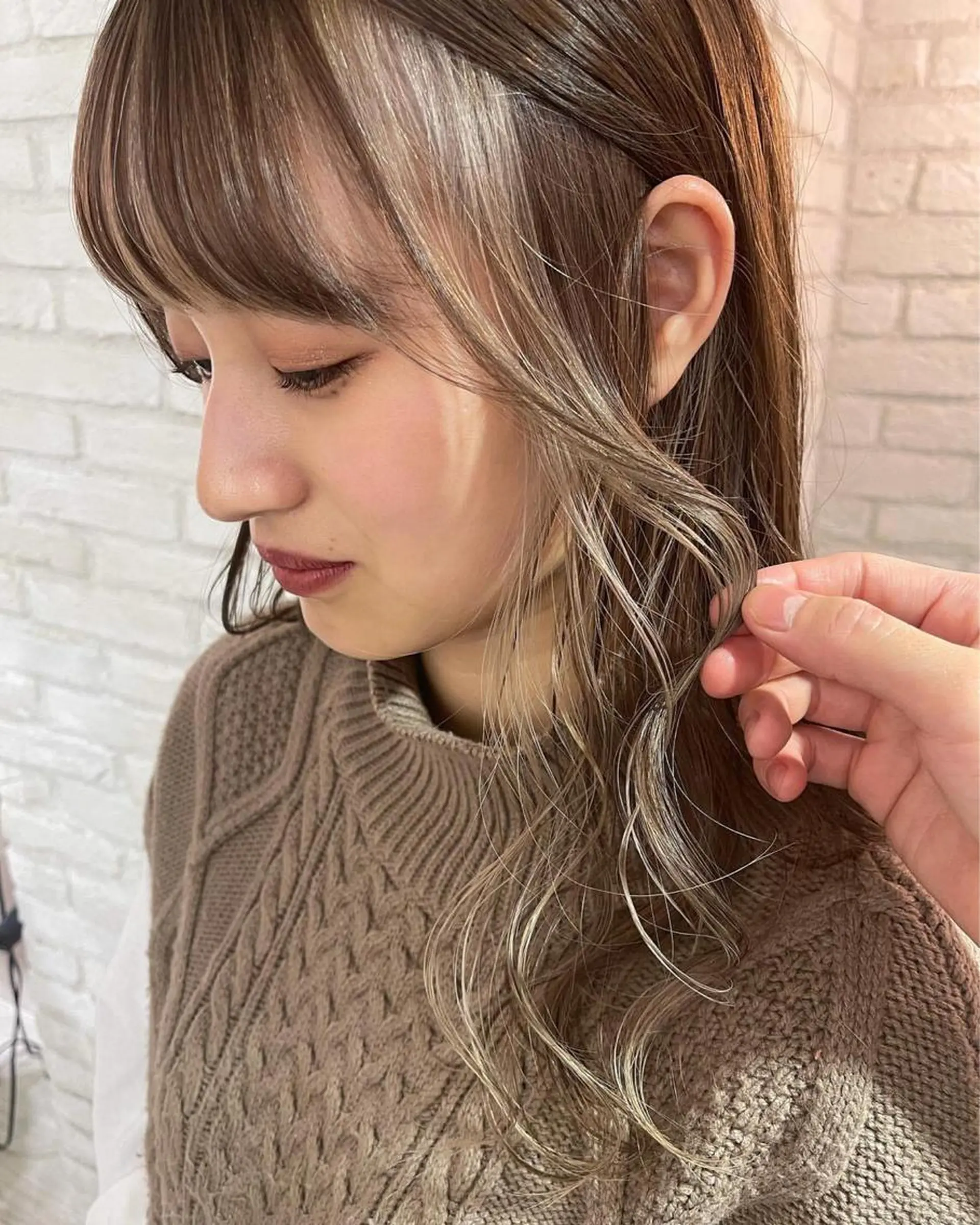 セミロング カラー ヘアアレンジ 仙台Ｉ韓国レイヤー Ｉ髪質改善Ｉ伊藤拓海のヘアスタイル