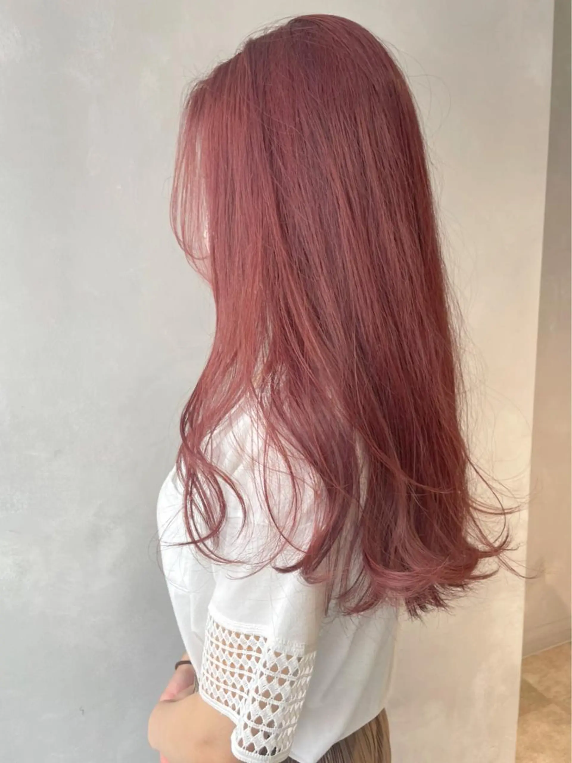 ロング カット ヘアカラー #ブリーチカラー Akihoのヘアスタイル