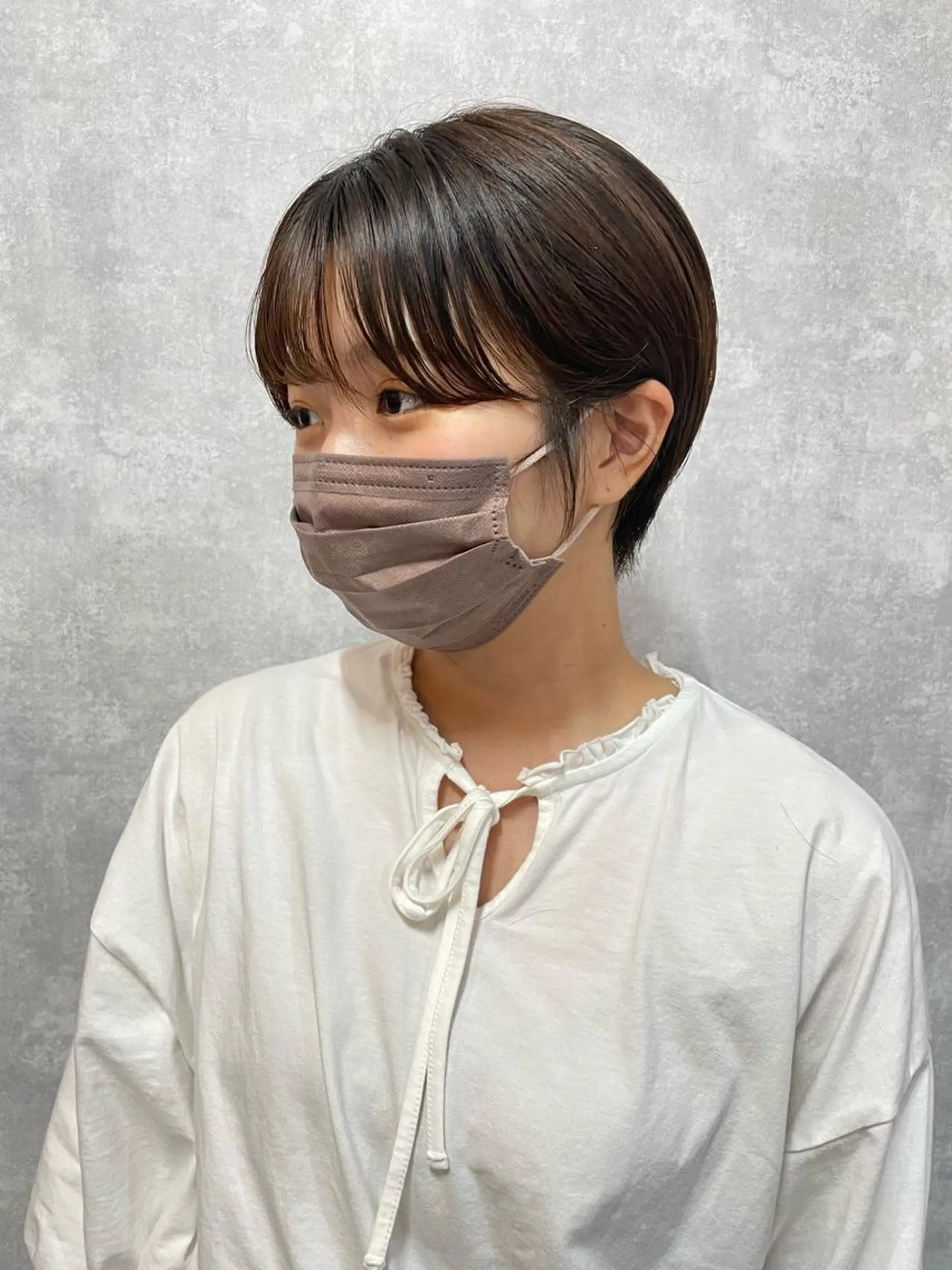 ショート 切りっぱなしボブ ショートボブ ハンサムショート 丸みショート アッシュ モテ髪/ボブ/ショー ト/アダチフウトのヘアスタイル