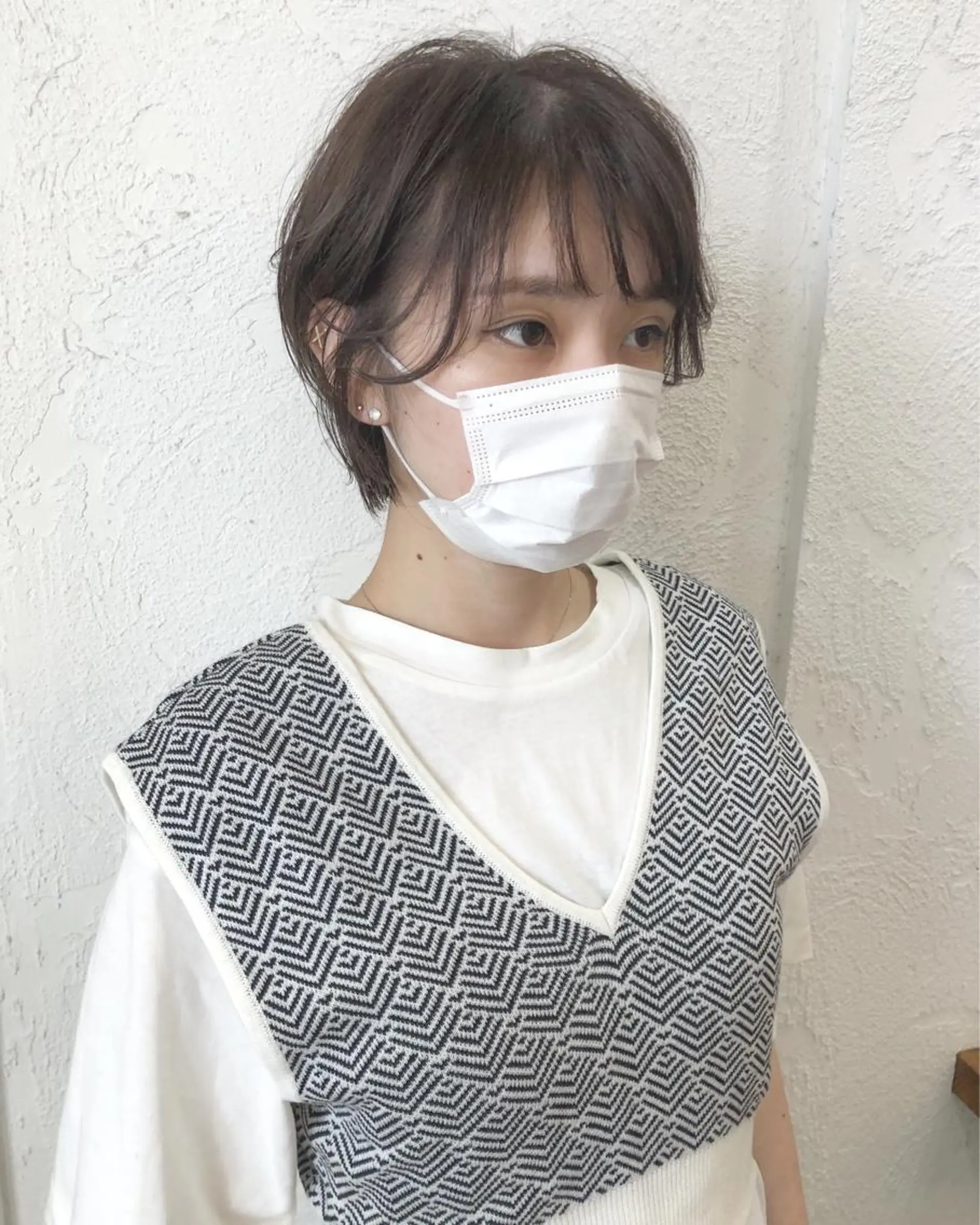 ショート カラー アッシュ ラベンダーカラー ラベンダーアッシュ ショートヘア ヘアカラー トリートメント 江原 彩華のヘアスタイル