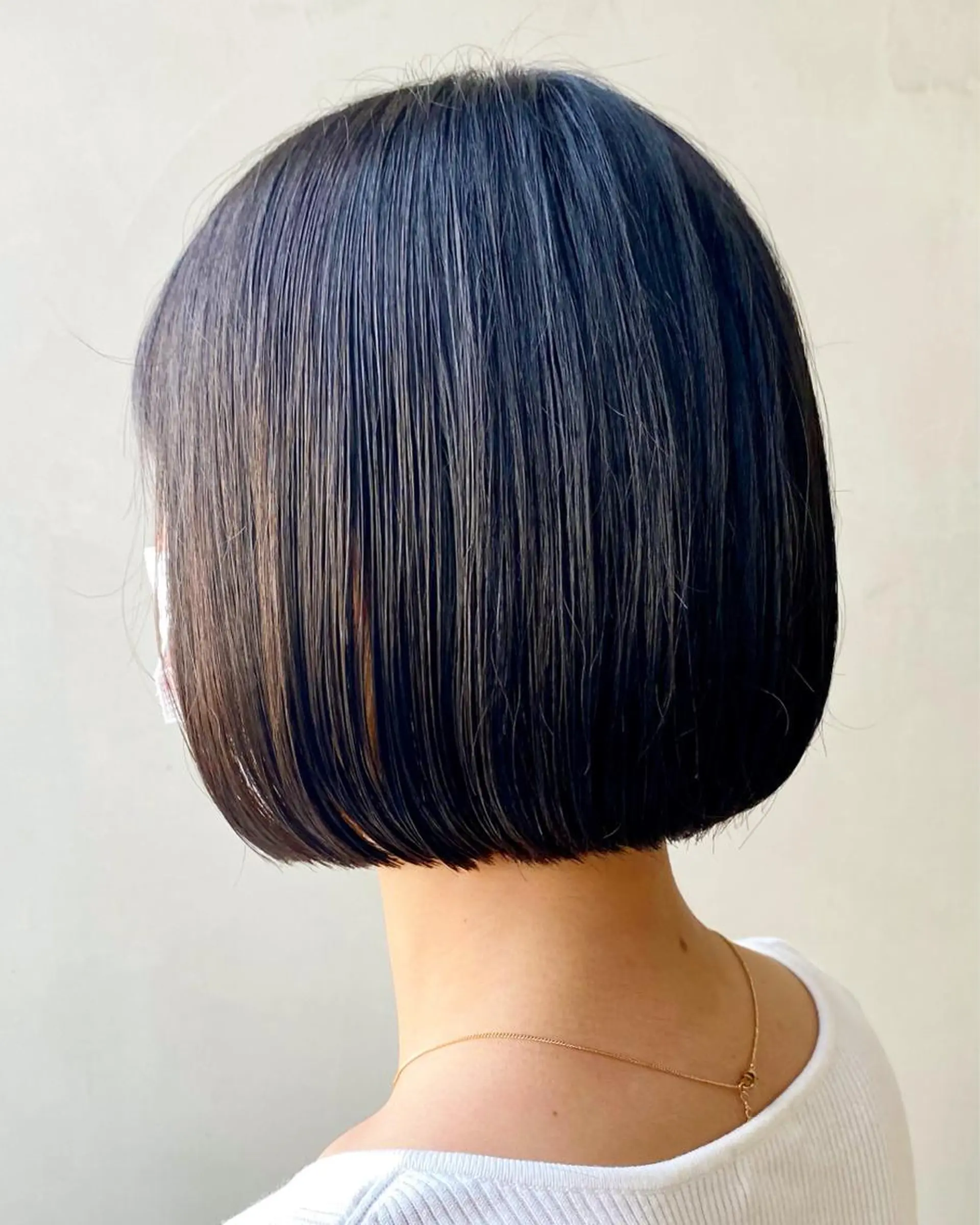 ミディアム ANGELICA 吉川智昭のヘアスタイル