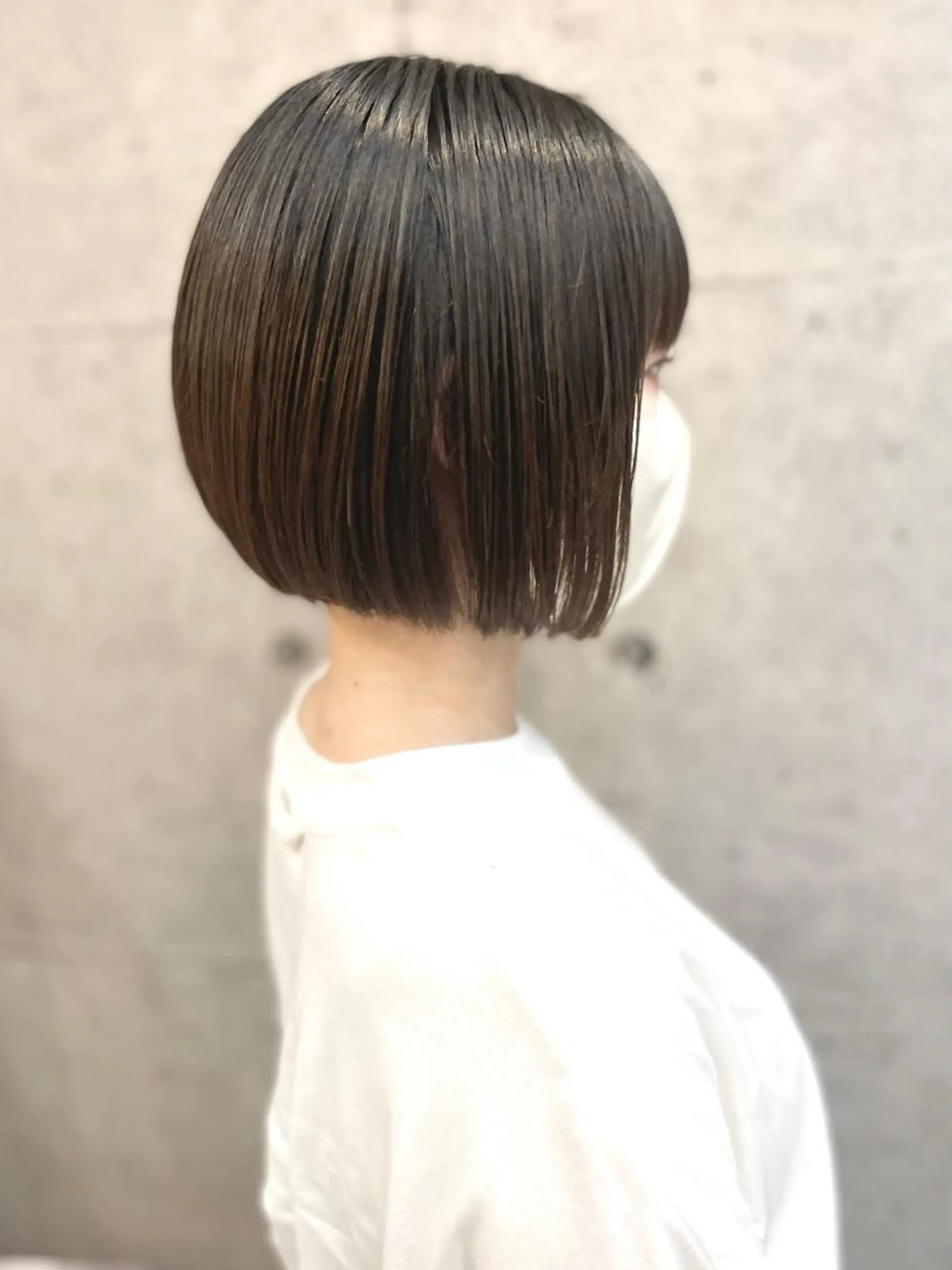 ショート カット 縮毛矯正 🔷ブリーチバレイヤ ージュ🔷飯野達也のヘアスタイル