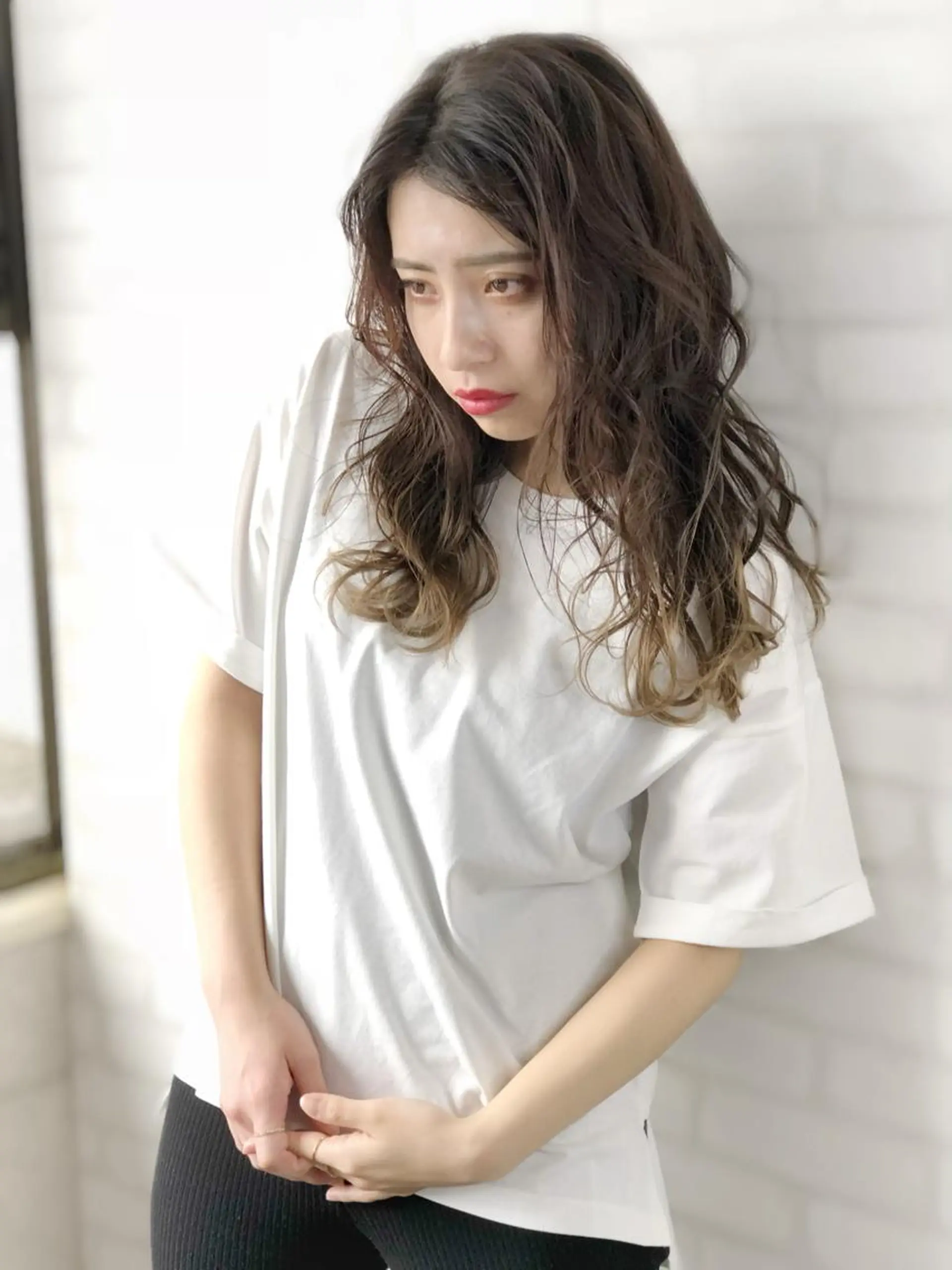 セミロング カラー パーマ ヘアアレンジ メンズ キッズ ネイル マツエク・マツパ カット ヘアカラー トリートメント ヘッドスパ premier modelsのヘアスタイル