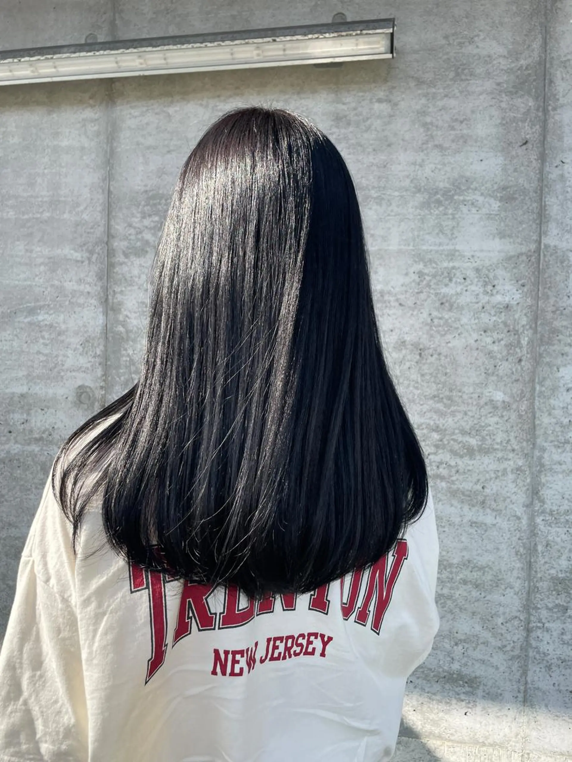 ロング カラー 黒髪 ブルーカラー ブルーブラック マキノ キョウカのヘアスタイル