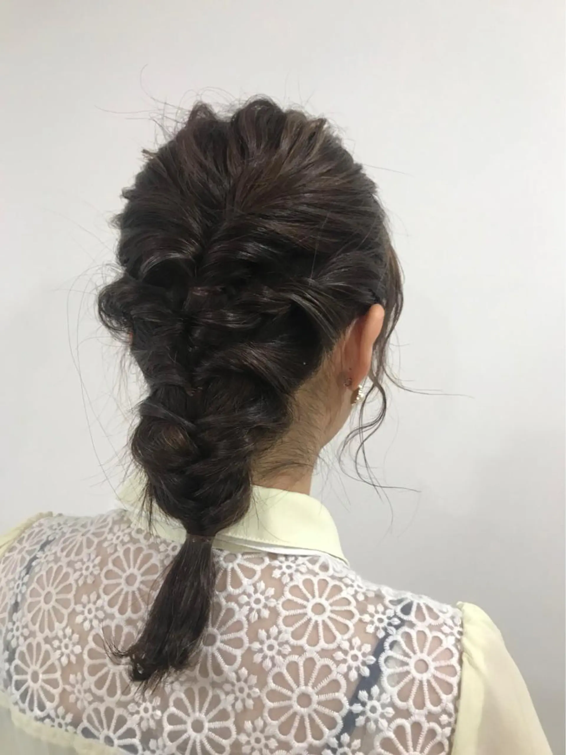 ヘアアレンジ 暖色カラー🍊 ボブ🌿顔周りcutのヘアスタイル