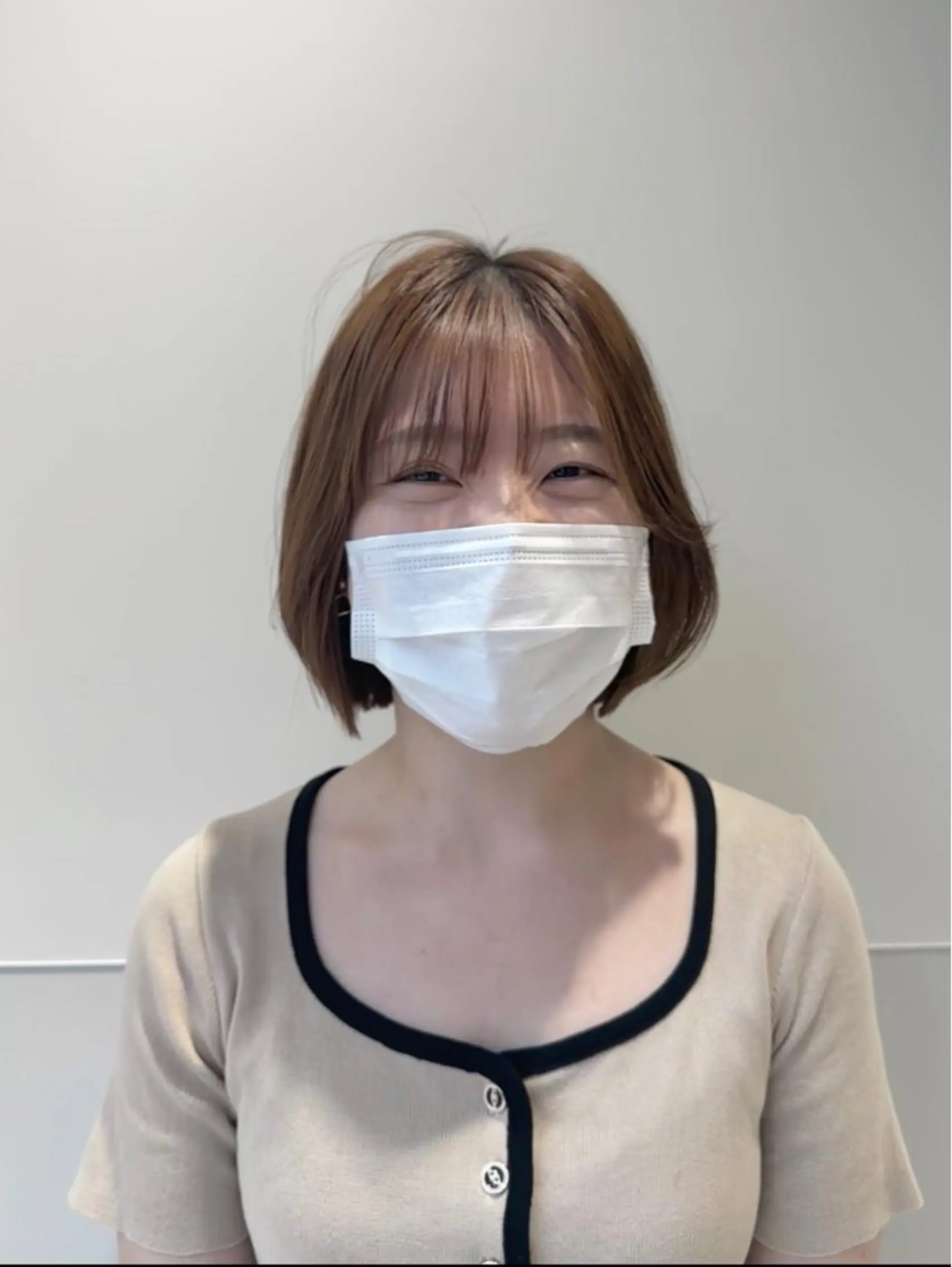 ショート カラー パーマ ヘアアレンジ メンズ キッズ ネイル マツエク・マツパ アイブロウ 切りっぱなしヘアボブ ミディアムヘアRYOのヘアスタイル