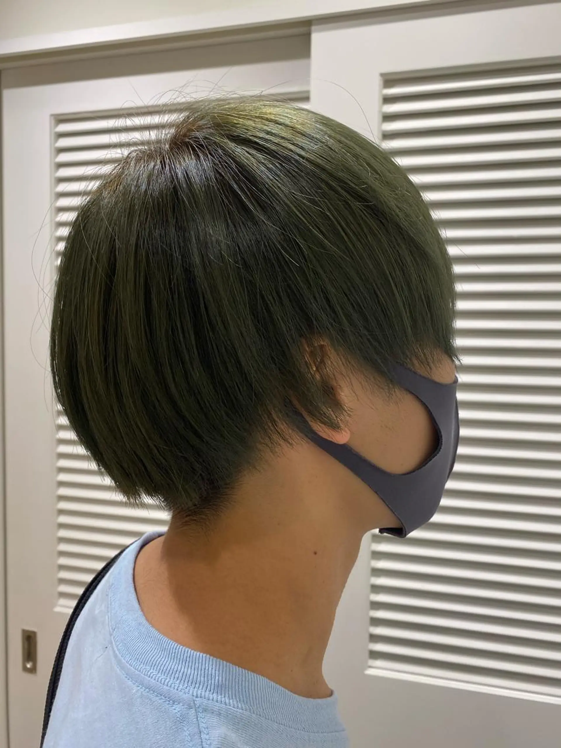 ショート メンズ メンズブリーチ カット ヘアカラー kawabe maikoのヘアスタイル