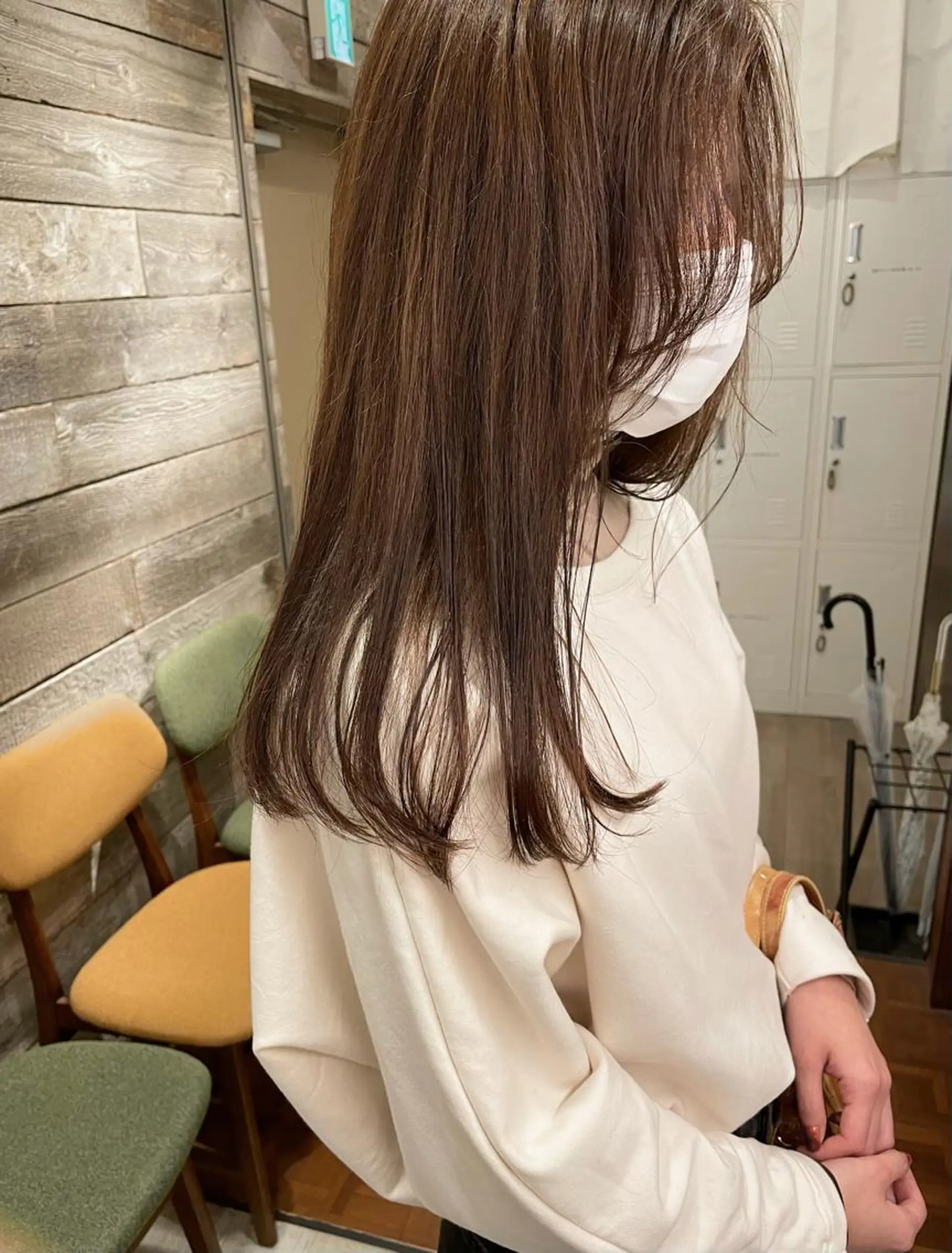 セミロング カラー 荒木 康太のヘアスタイル