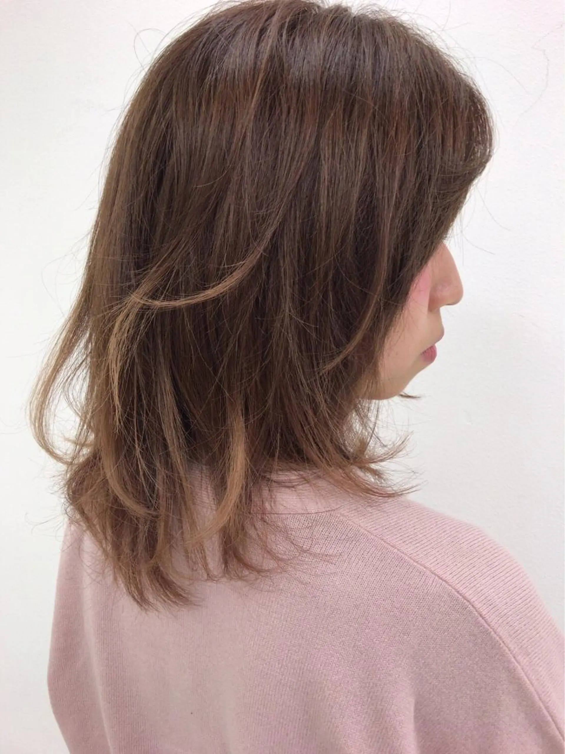 セミロング ヘアカラー 【乾かすだけで革命】 早矢仕正志のヘアスタイル
