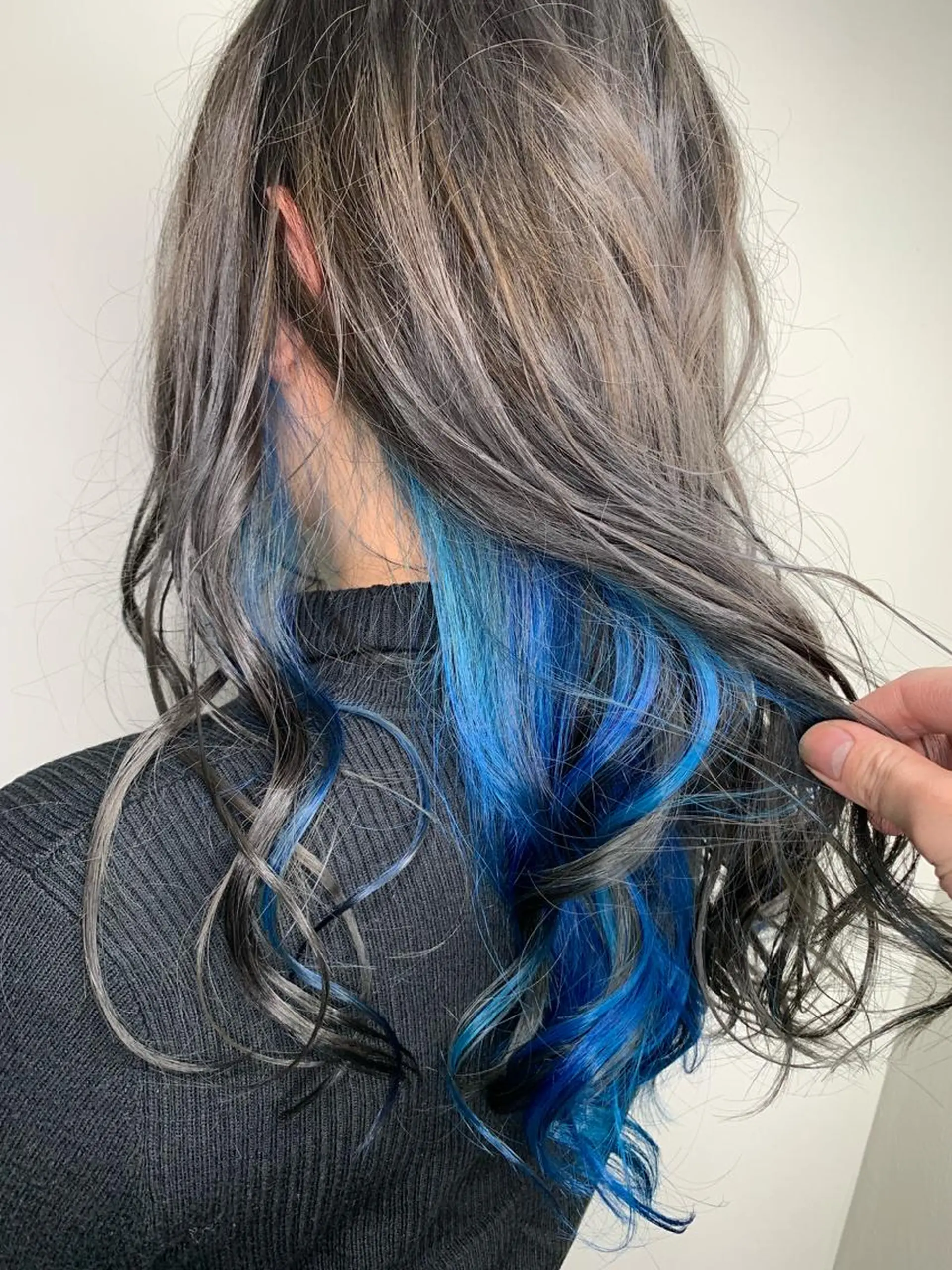 セミロング カラー ブルーカラー ヘアカラー 🌈 DAIKI 🌈のヘアスタイル