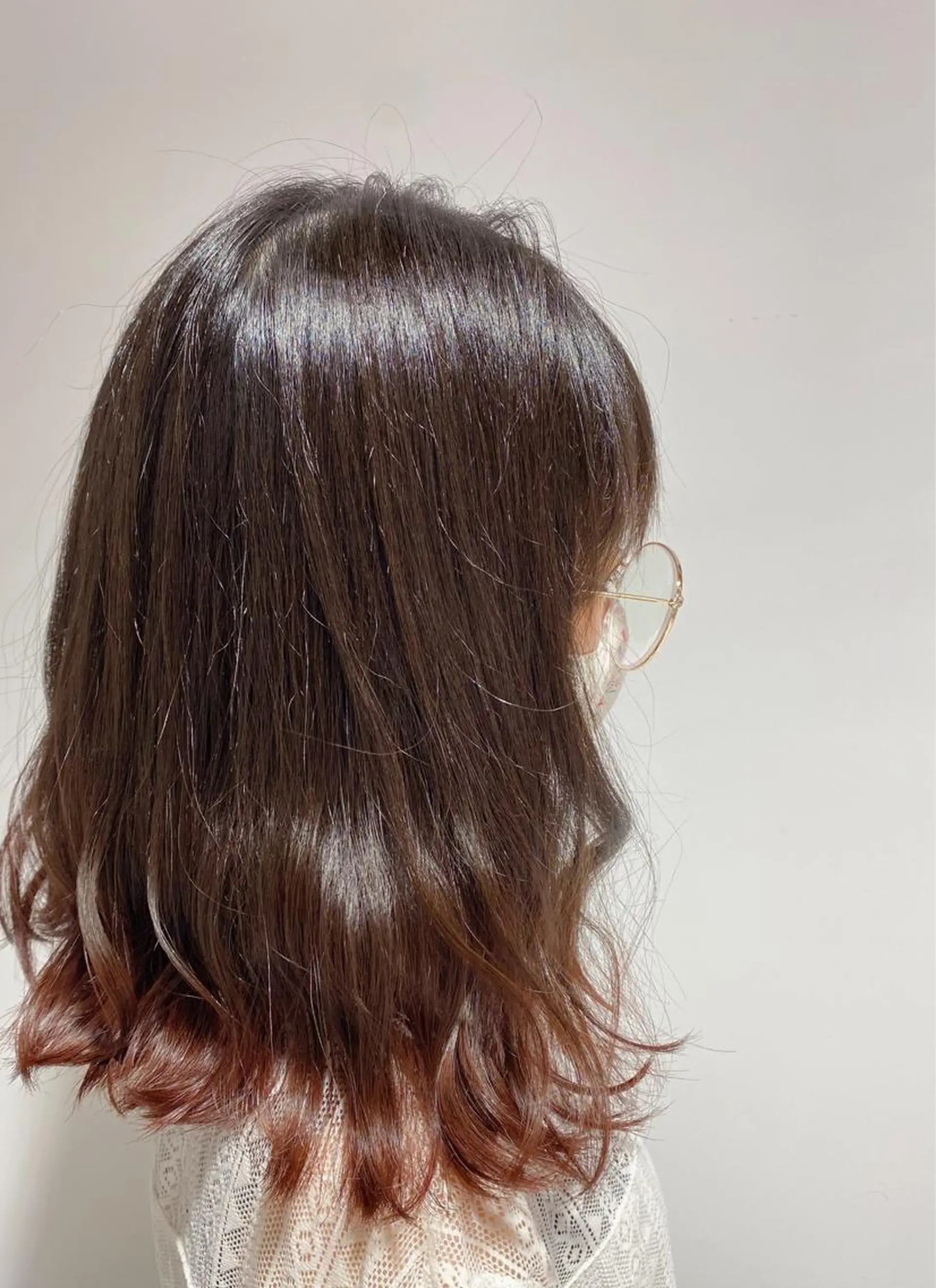 ミディアム ヘアカラー 小谷野 真優のヘアスタイル