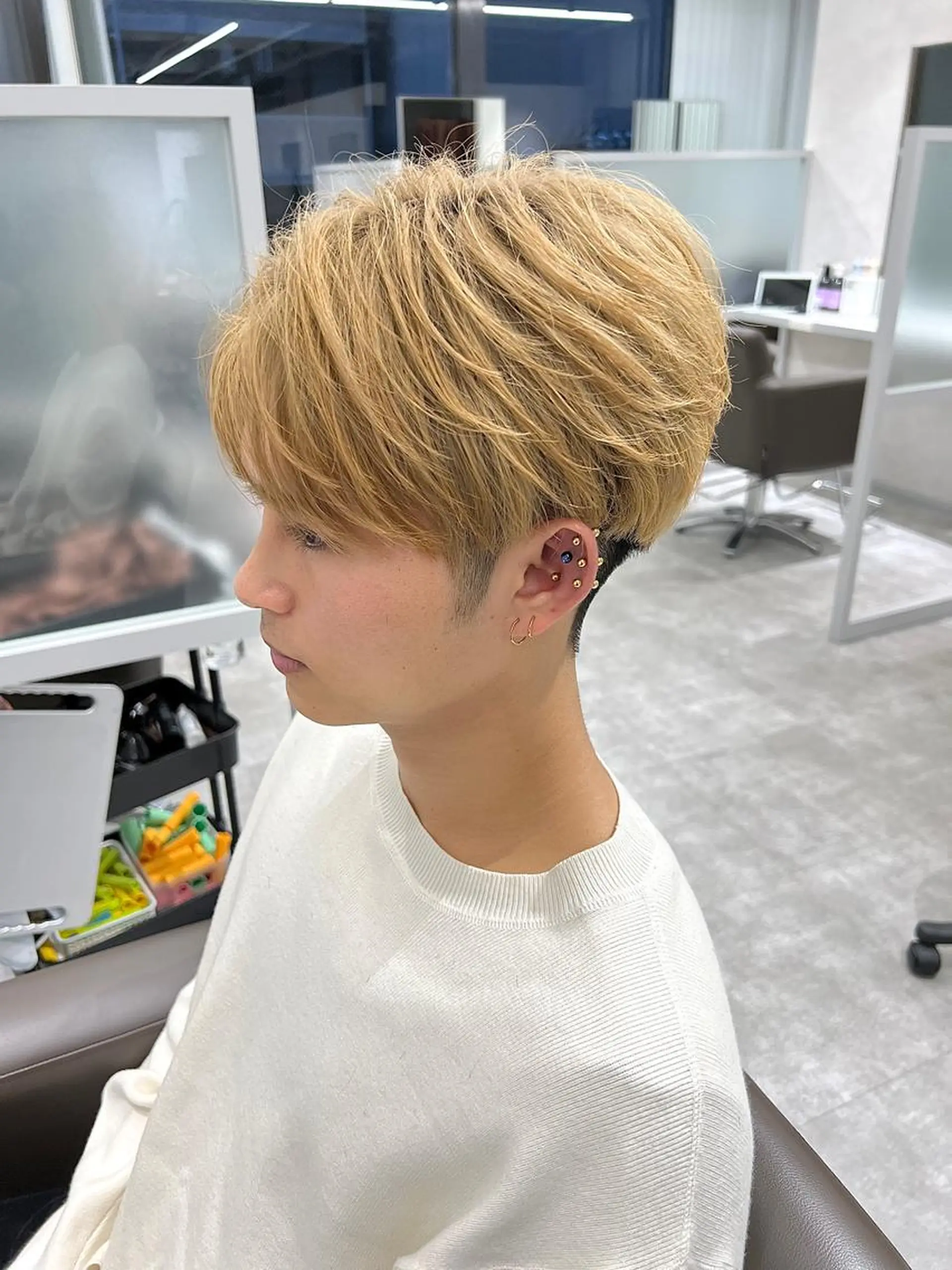ショート カラー パーマ メンズ 関西センターパート メンズモデル募集のヘアスタイル