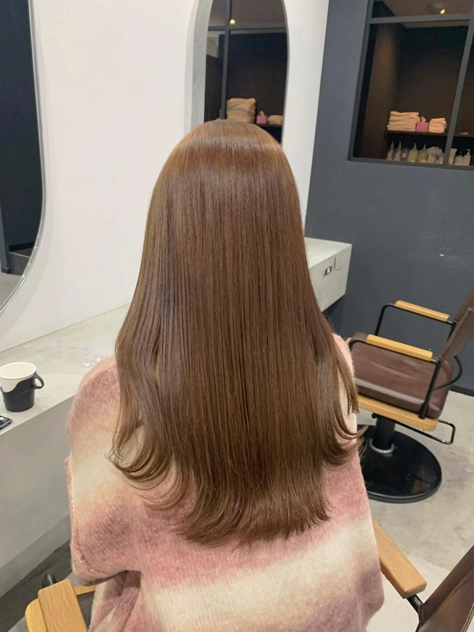 ロング カラー ベージュカラー カット ヘアカラー トリートメント little 小濱彰太のヘアスタイル