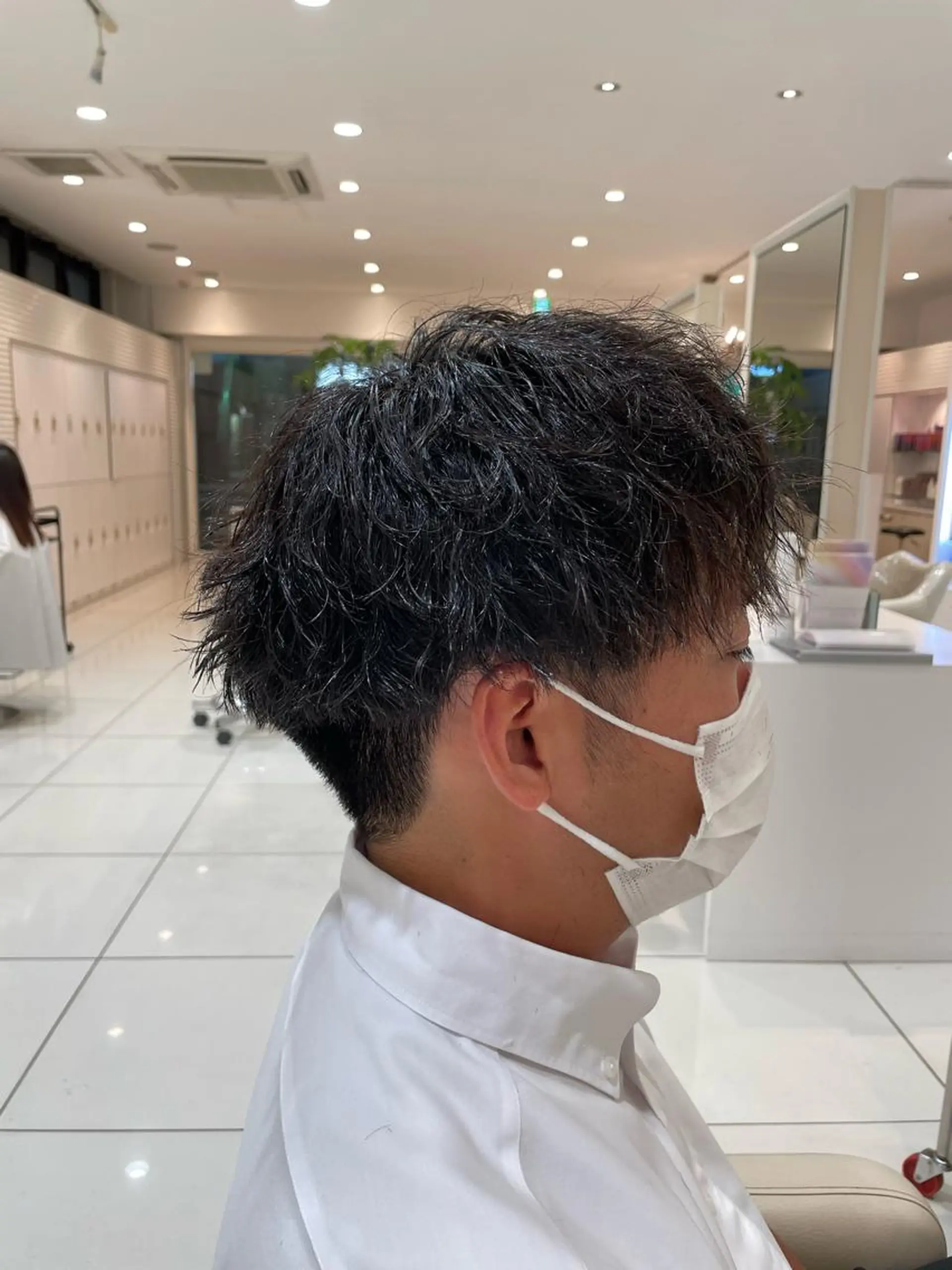 ショート パーマ メンズ メンズパーマ メンズツイストパーマ ツイストパーマ ユ カの眉毛・アイブロウイメージ