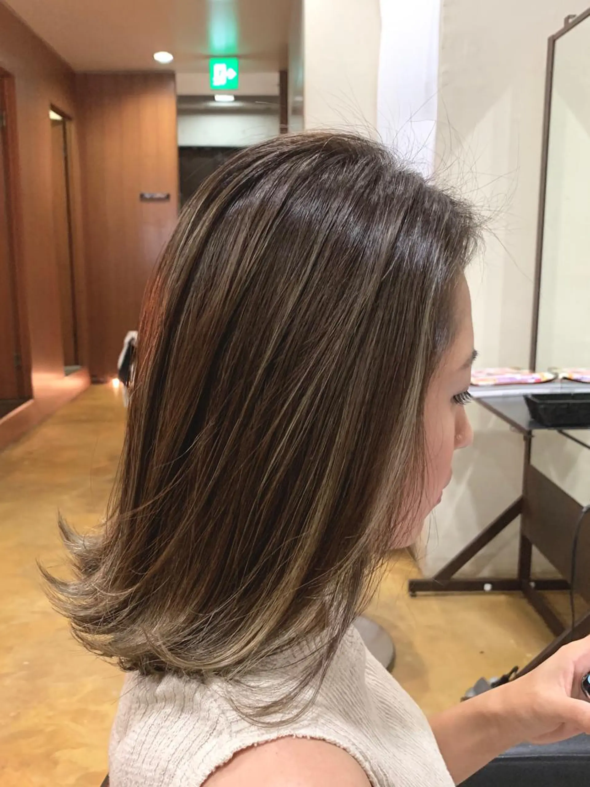 ショート カラー 韓国レイヤーカット★ 小林大樹のヘアスタイル