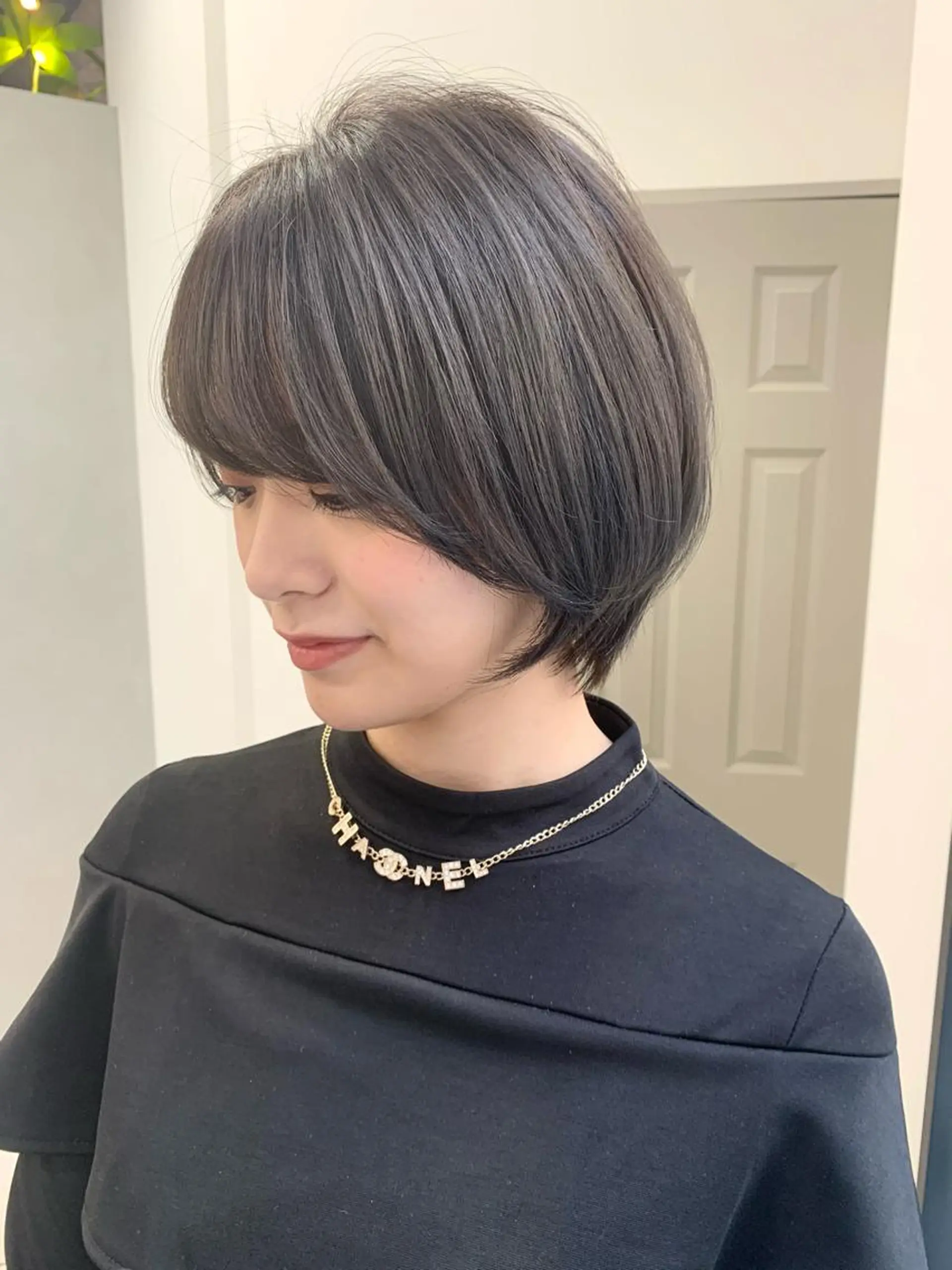 ショート カラー グレージュ ハイライトカラー カーキグレージュ ハイライト ヘアカラー レイヤー/大人メンズ パーマ🌀 平島拓也のヘアスタイル