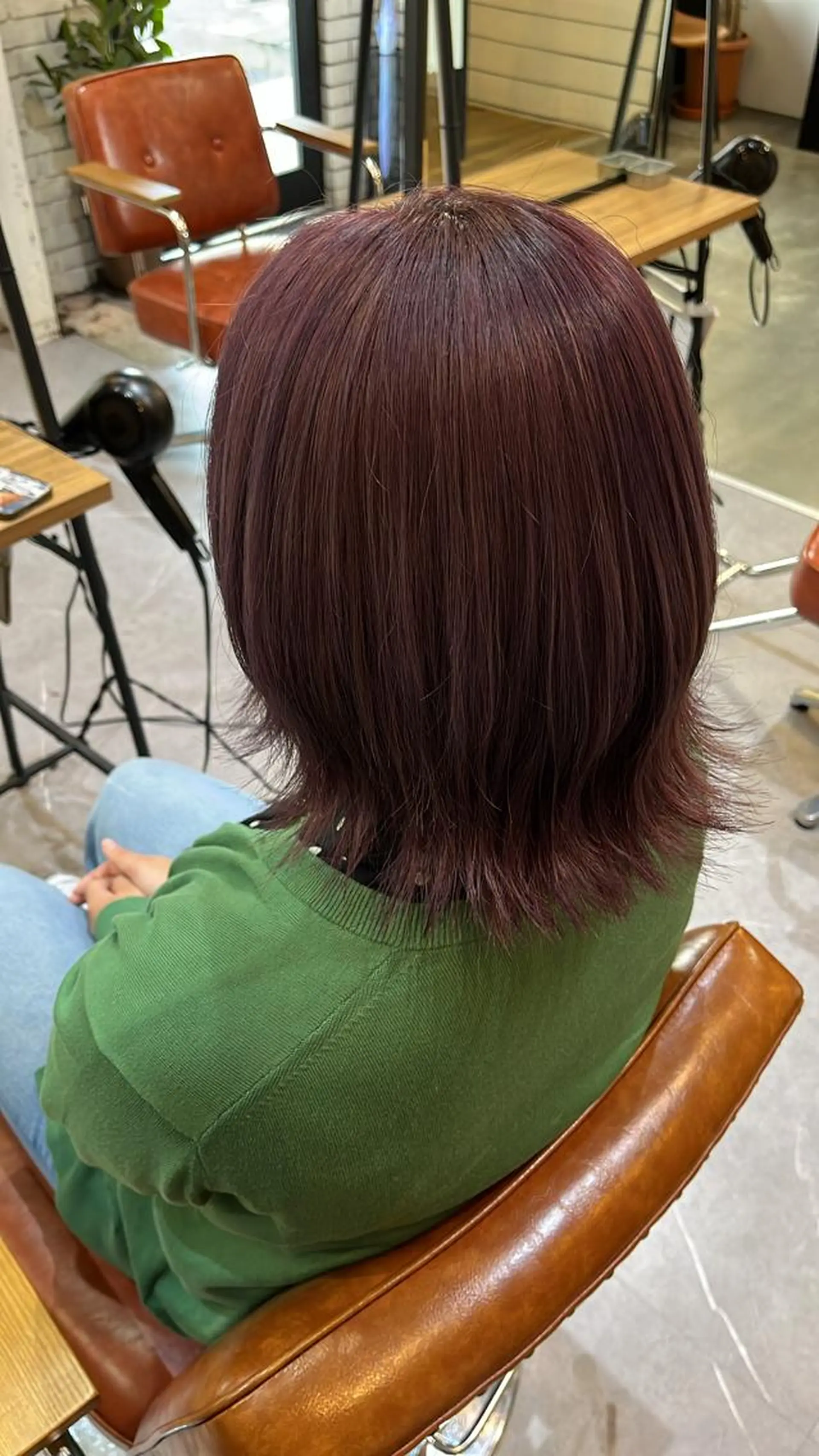 ミディアム カラー ヘアアレンジ ブリーチ パープルカラー mer.. ゆらのヘアスタイル