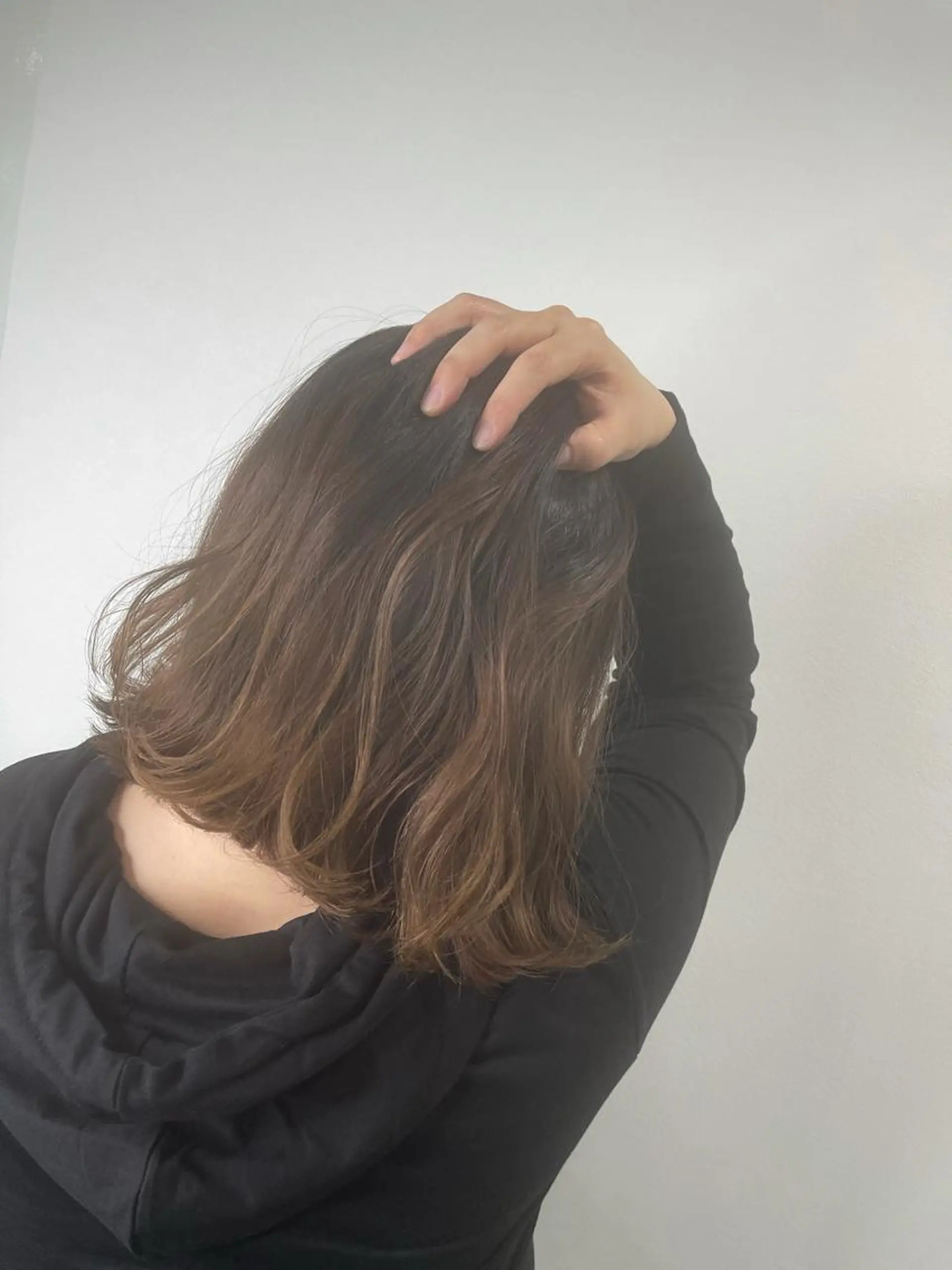 ミディアム カラー アディクシーカラー イルミナカラー トリートメント ヘアカラー トリートメント &chaLme   心斎橋所属・emi/髪質改善/ 韓国風/艶カラーのヘアスタイル