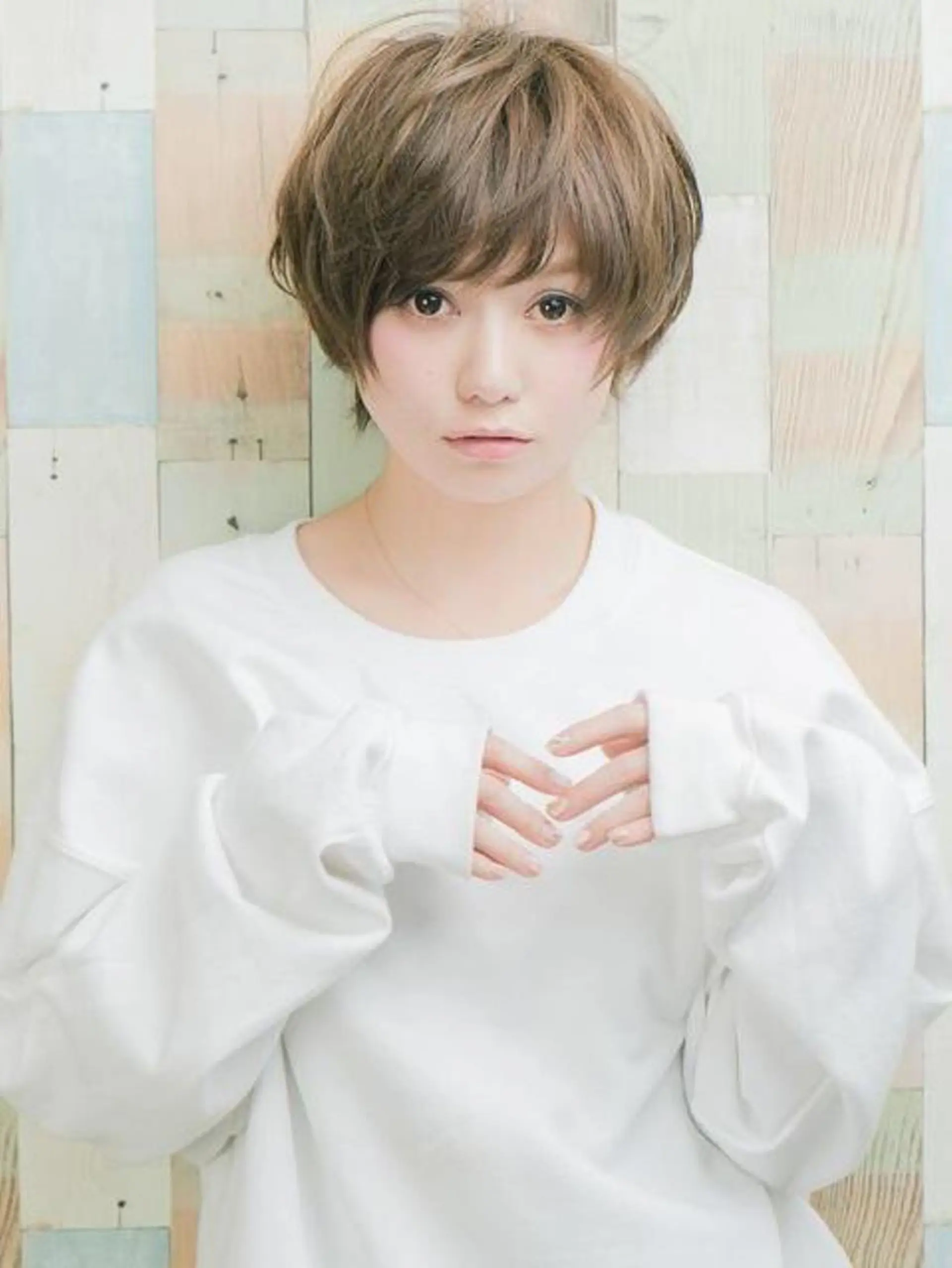 ショート カット 小濱 秀人のヘアスタイル