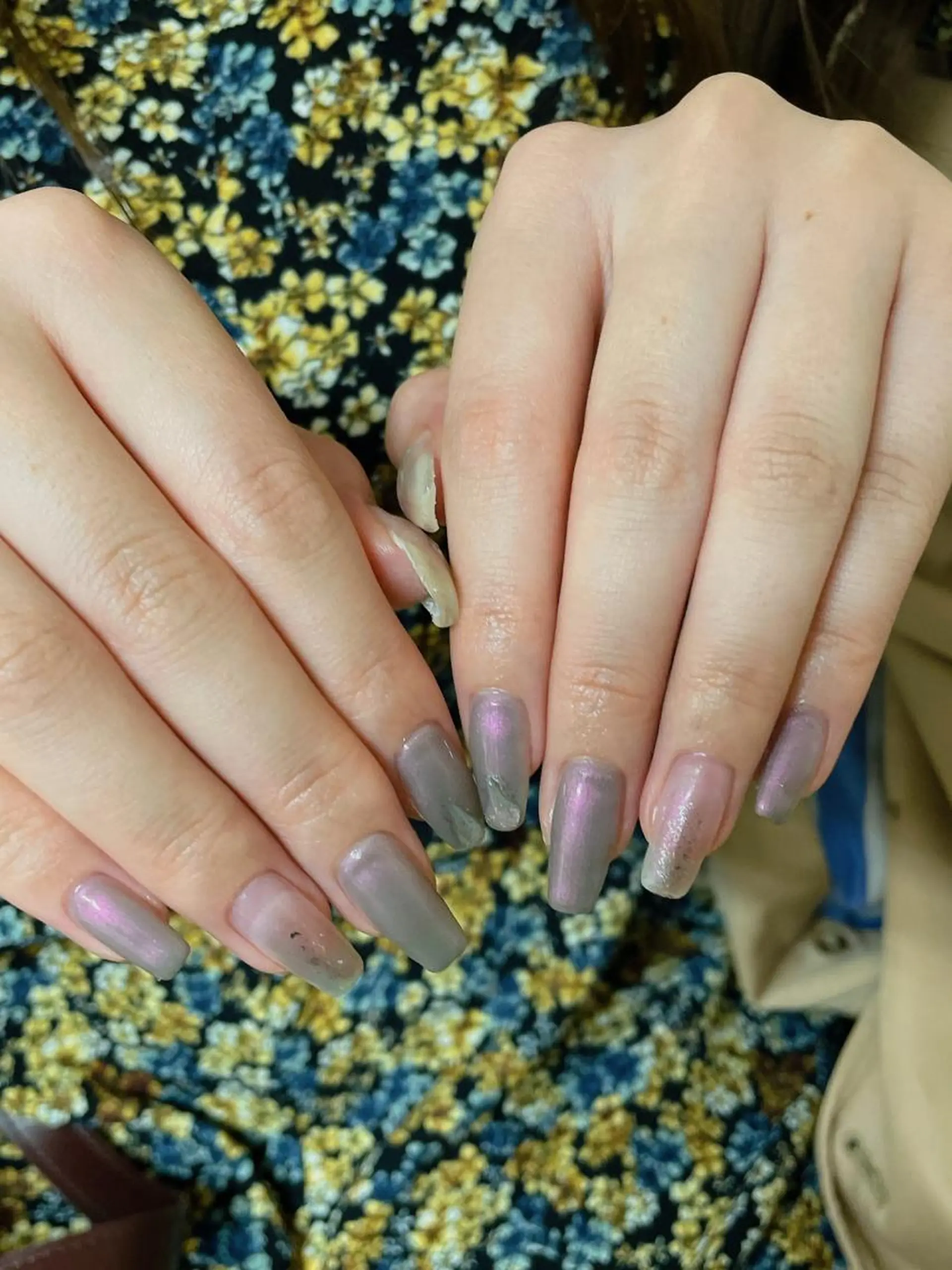 ネイル オーロラネイル フラワーネイル フットネイル フレンチネイル ジェルネイル mogunail &blowのネイルデザイン