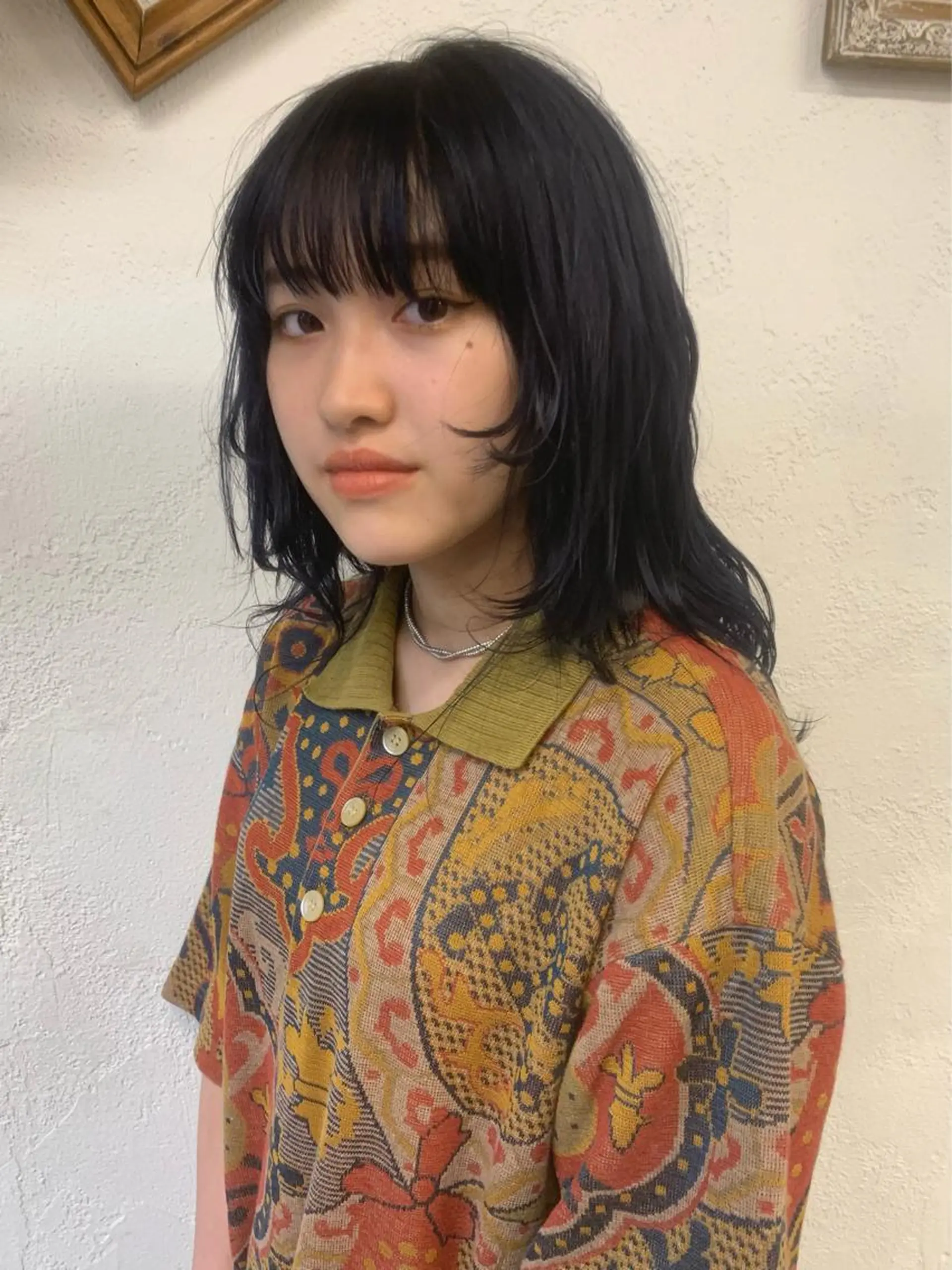 セミロング カラー 黒髪 ブリーチ ブルーカラー ブルーブラック joh/メンズ/ ブリーチ/矢場町のヘアスタイル