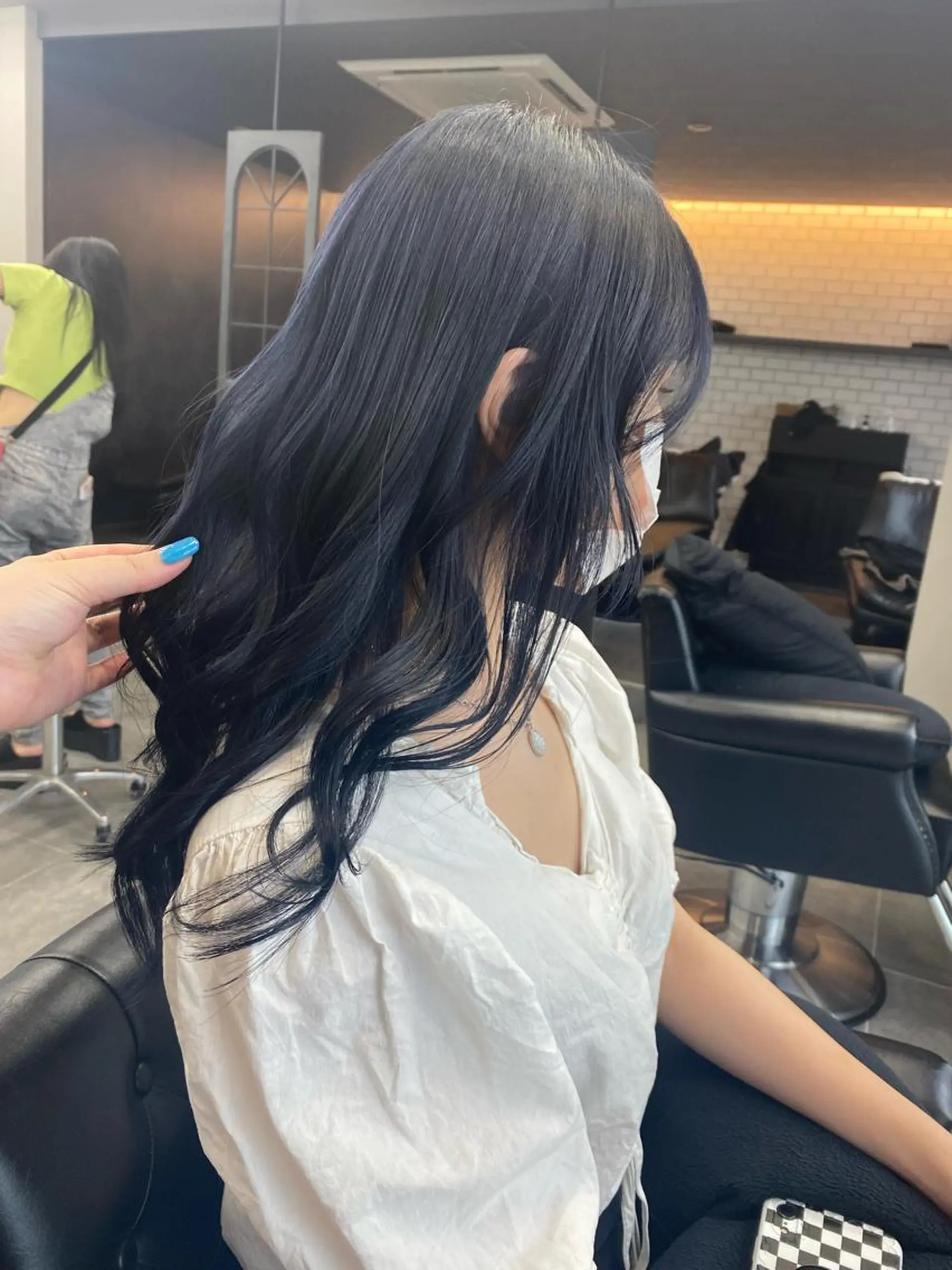 ロング maco 艶感ハイトーン🦋のヘアスタイル