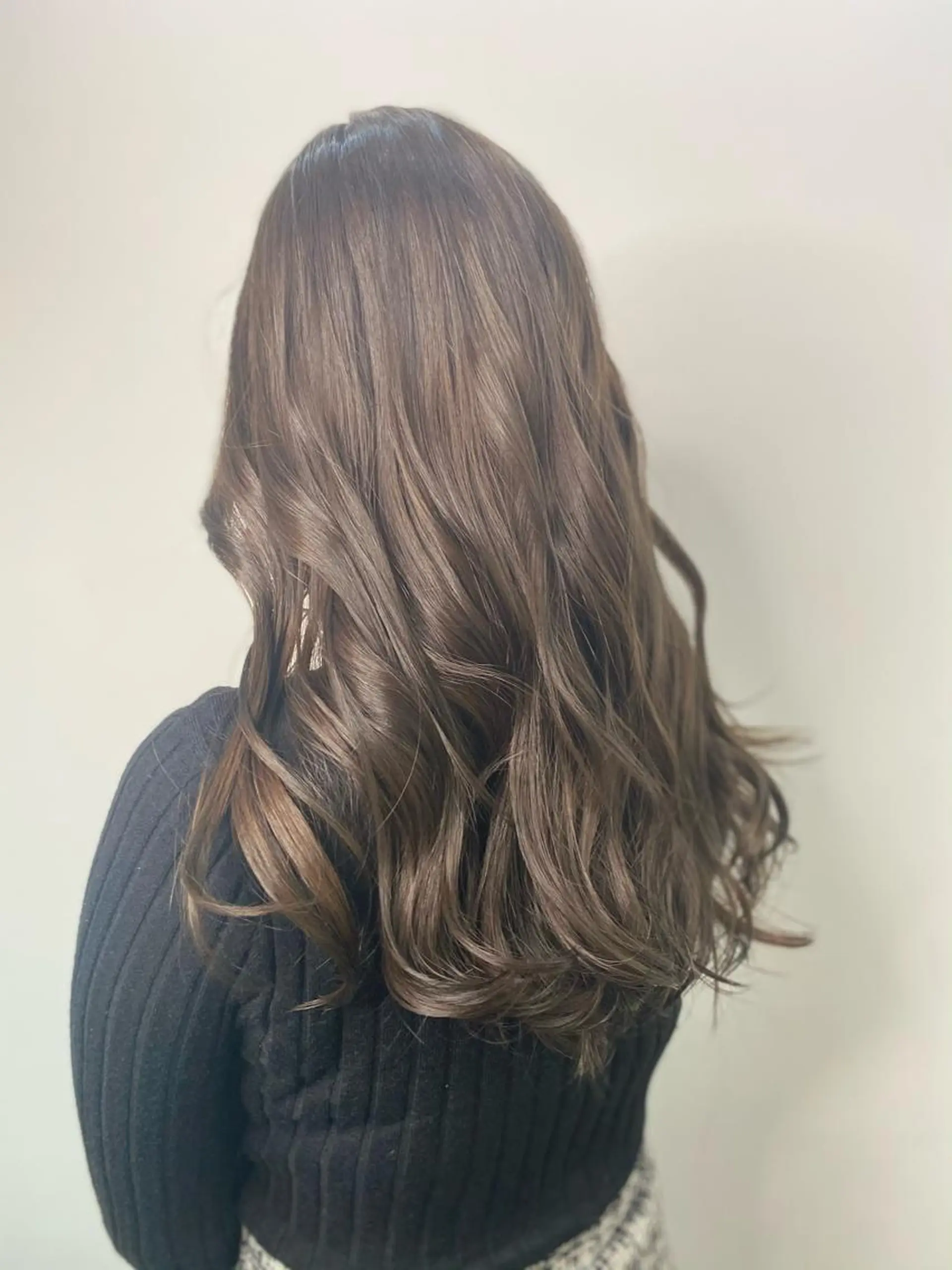 ロング カラー ベージュカラー opus 店長大和 レイヤー/赤み消しのヘアスタイル