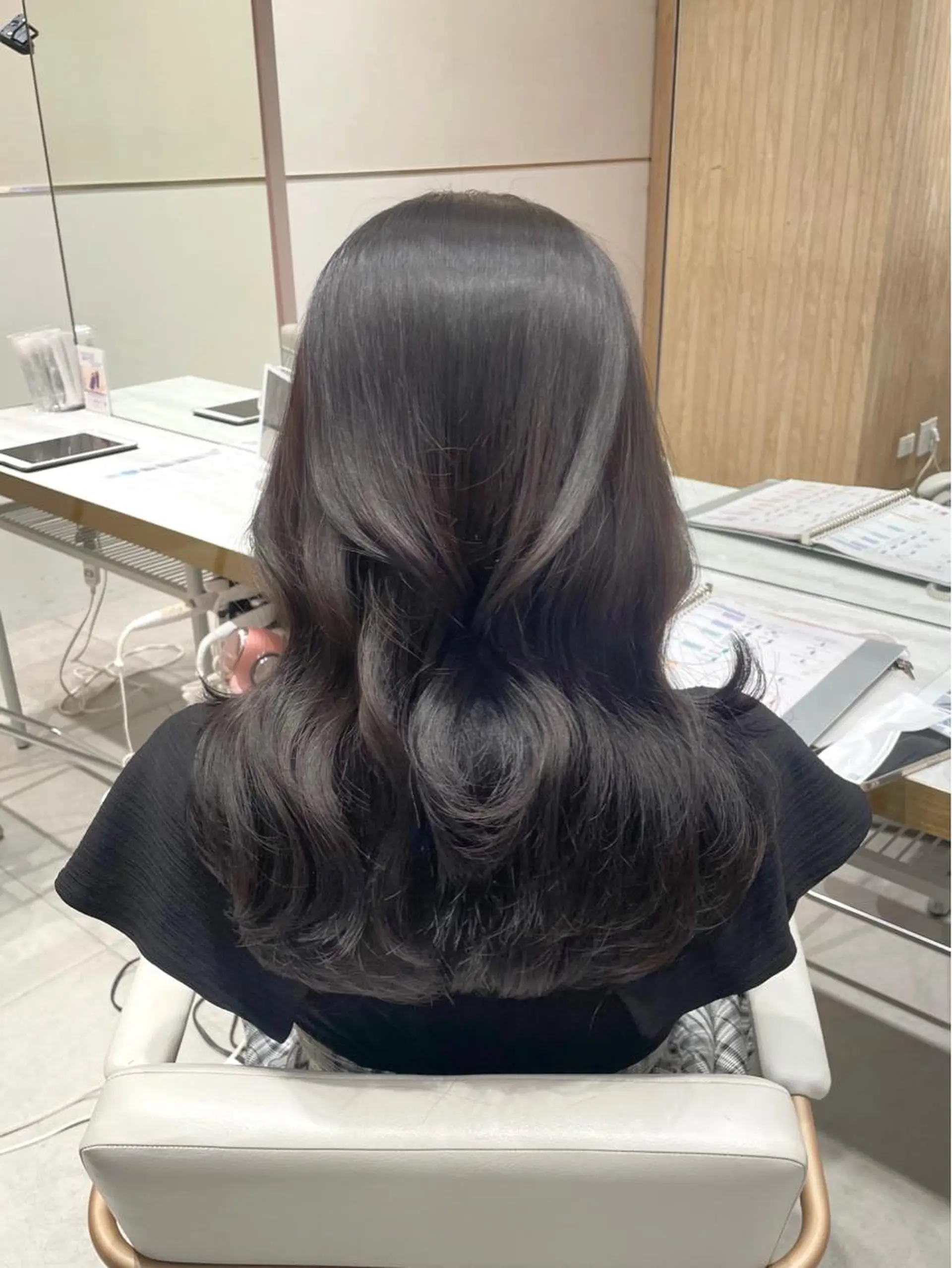 セミロング カラー ヘアアレンジ 🤎小顔レイヤー /ベージュ🤎友香のヘアスタイル