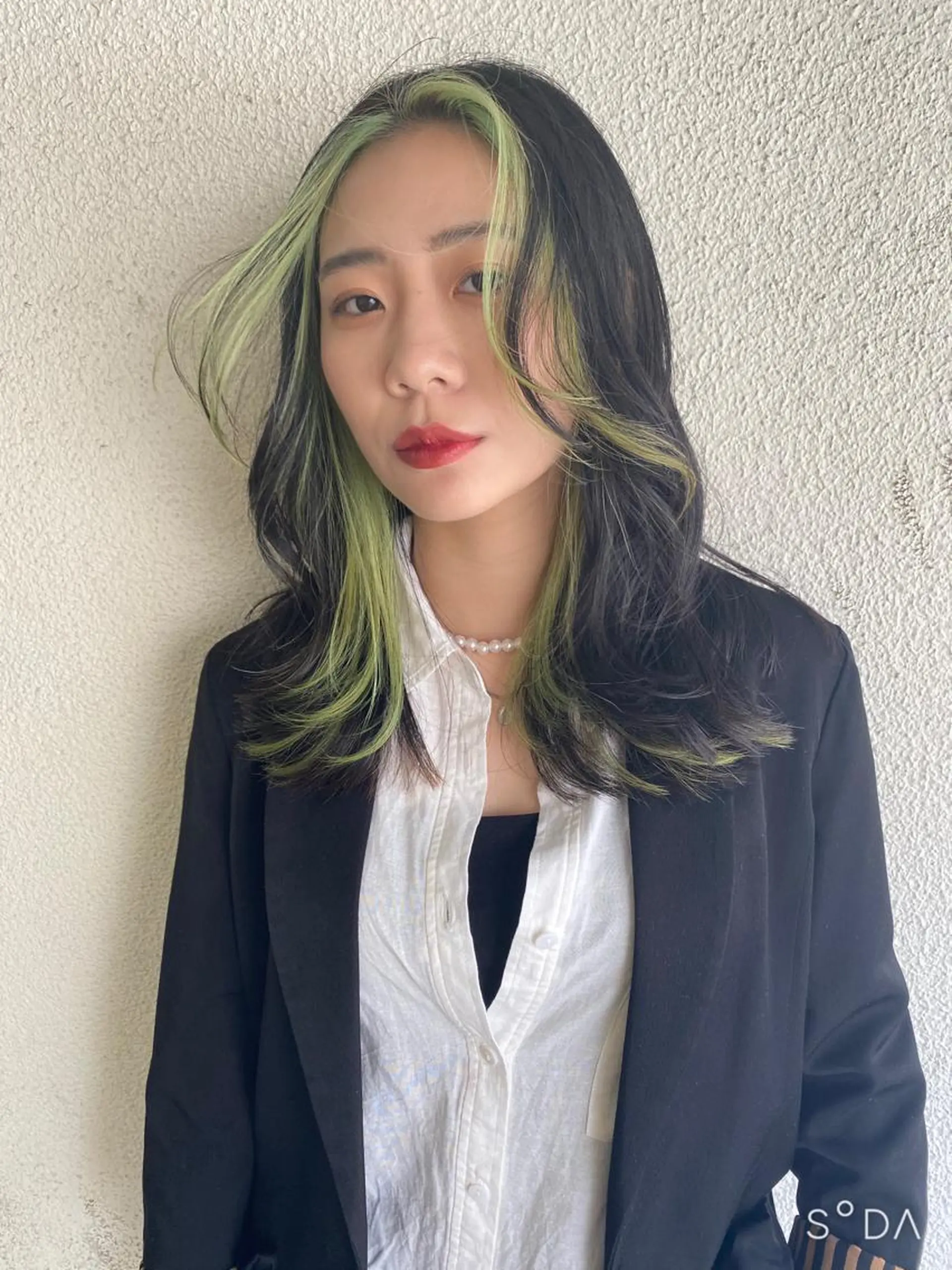 ミディアム カラー Pia ツボイ ケイタのヘアスタイル