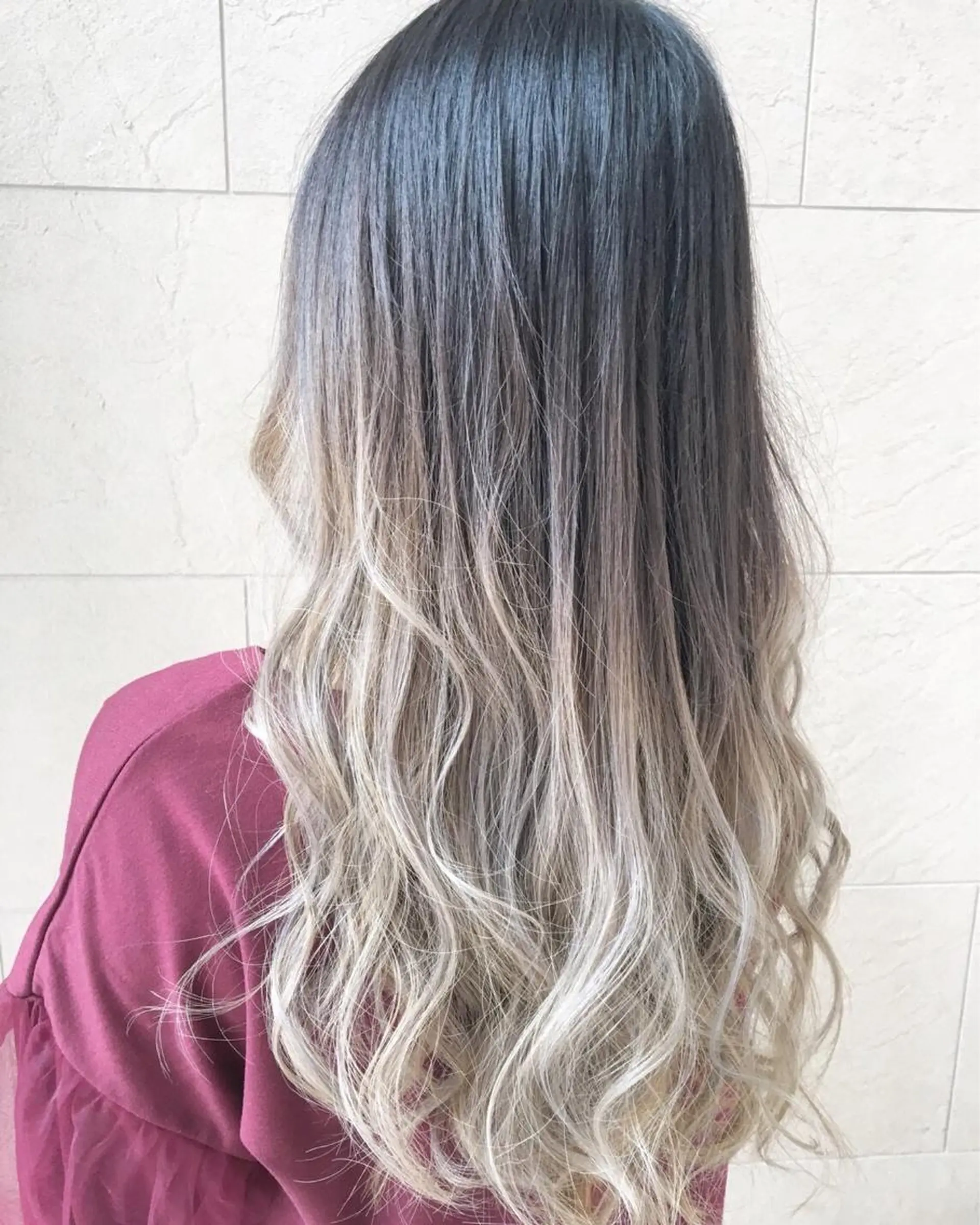 ミディアム カット ヘアカラー レイヤーカット 川田くるみのヘアスタイル