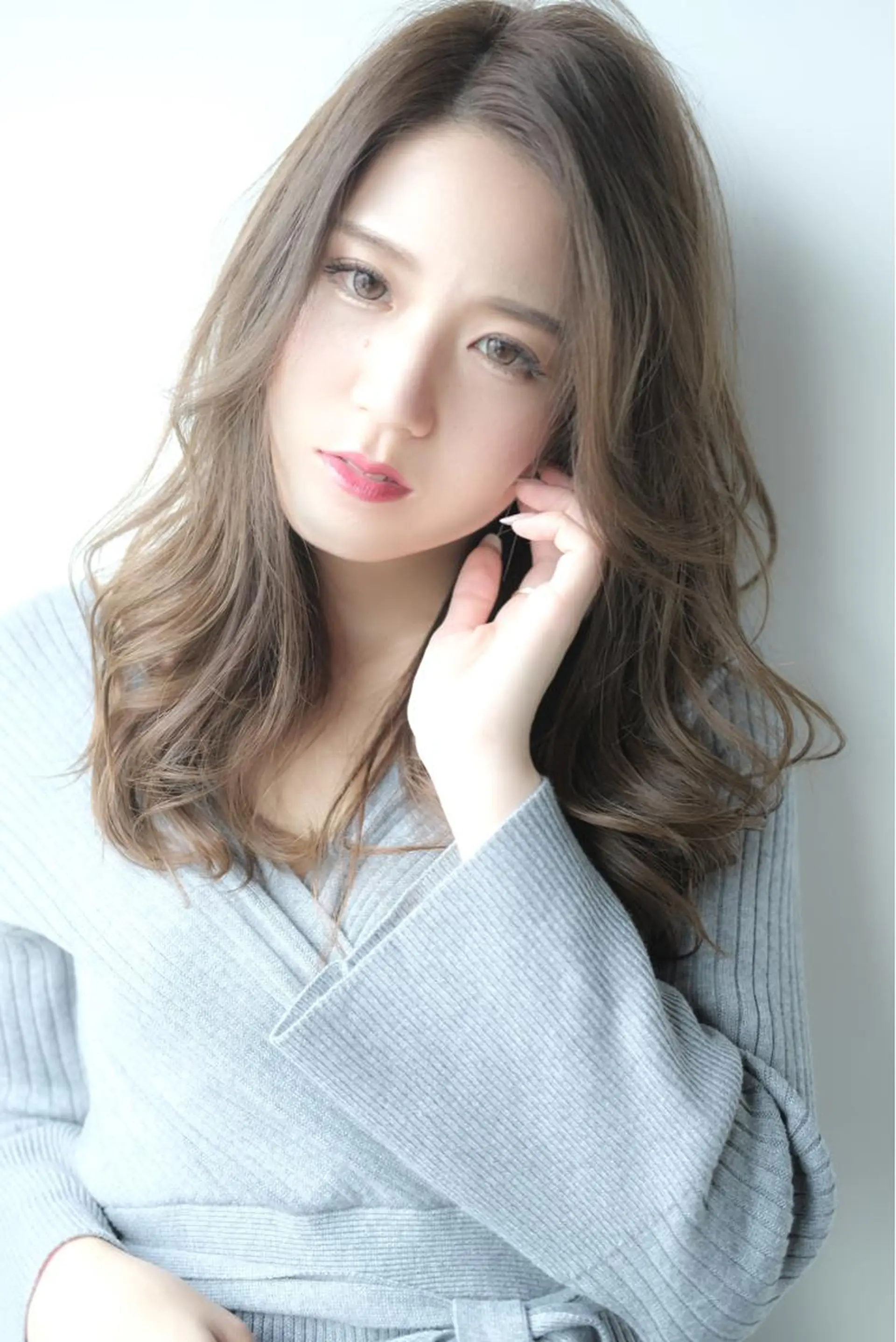 セミロング カット ヘアカラー MIRIM栄 野田航生のヘアスタイル