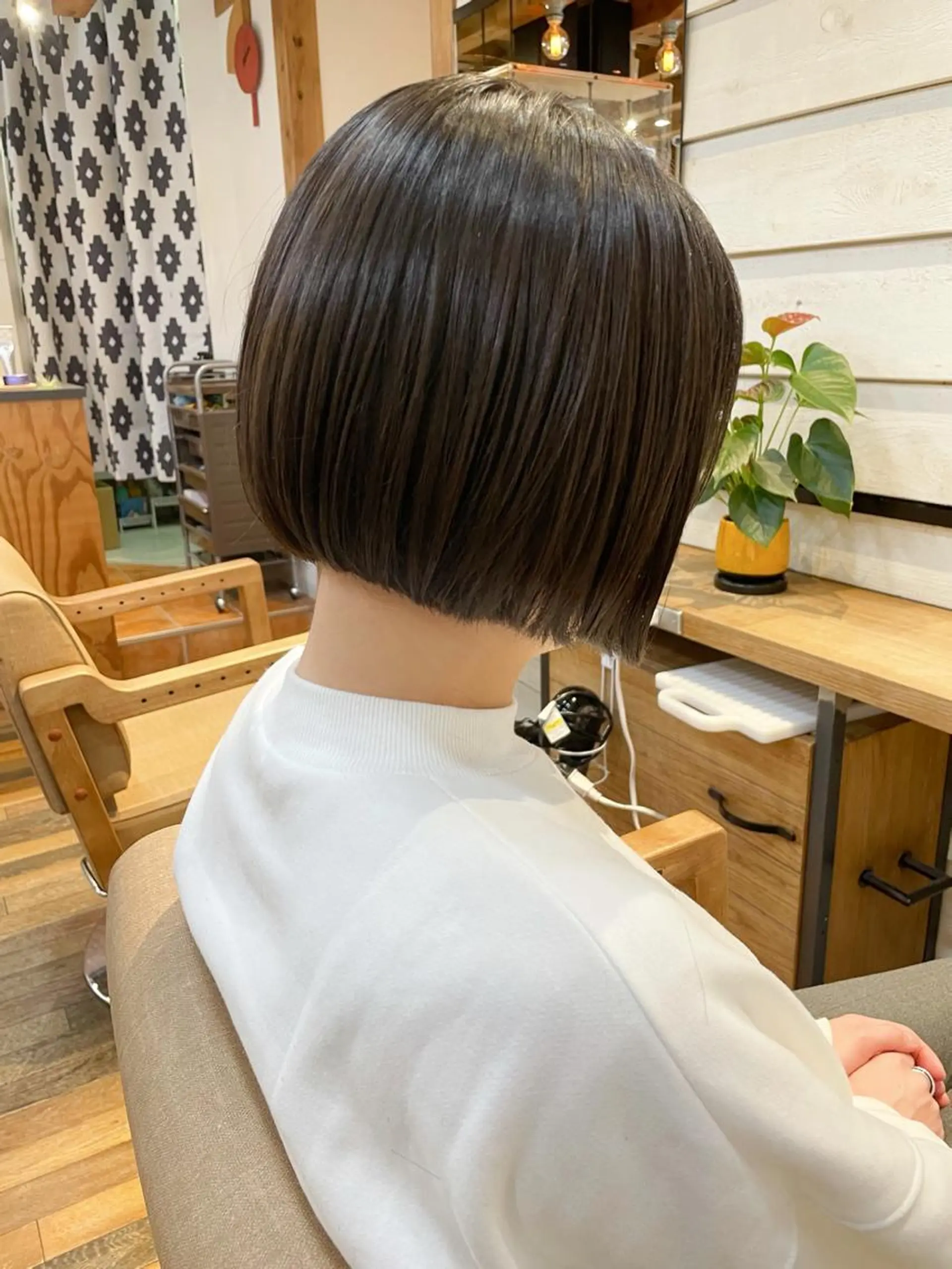 ショート あずまぐち めぐみのヘアスタイル