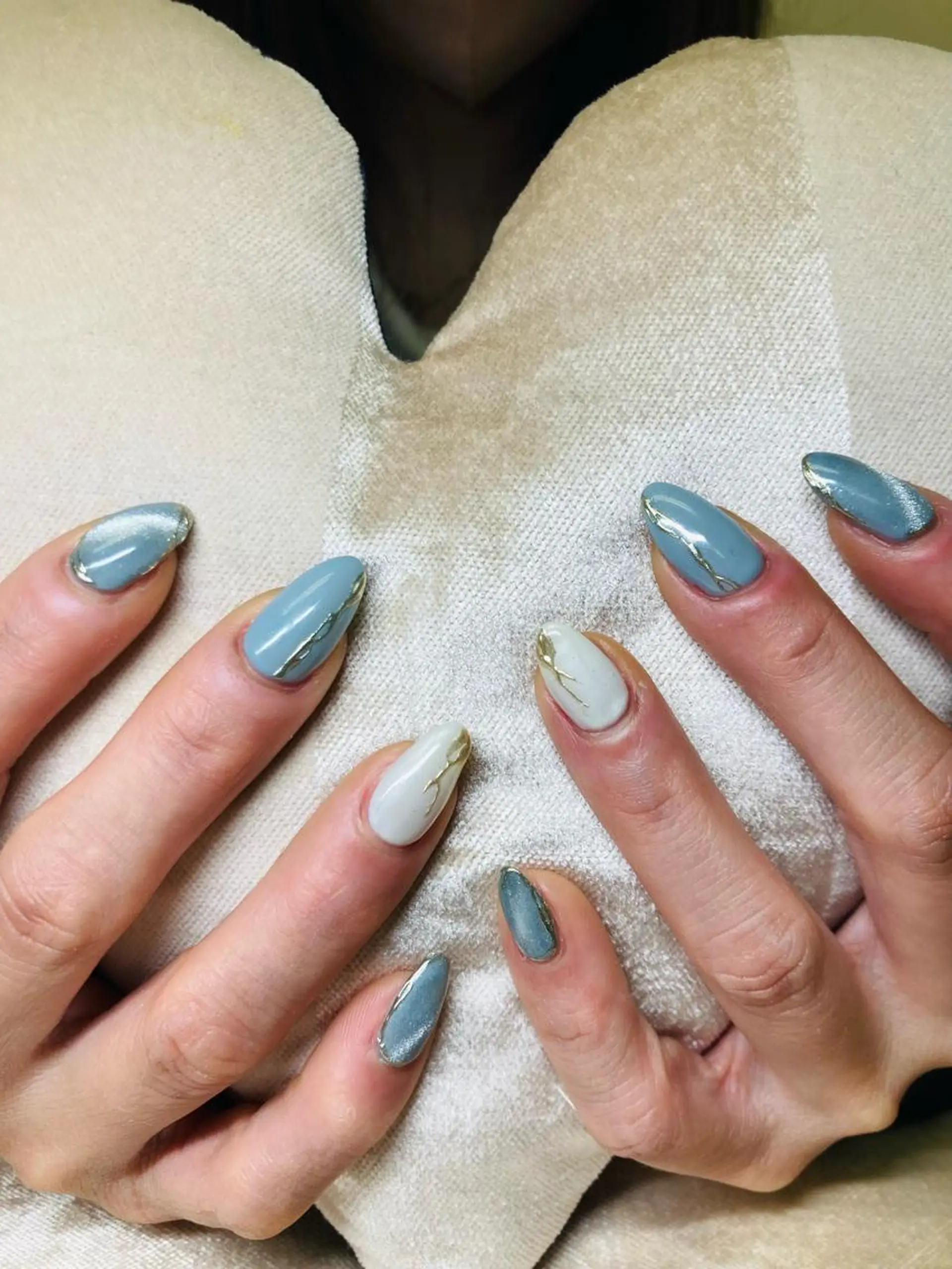 ネイル ECLAT エクラ所属・寺山 千鶴のネイルデザイン