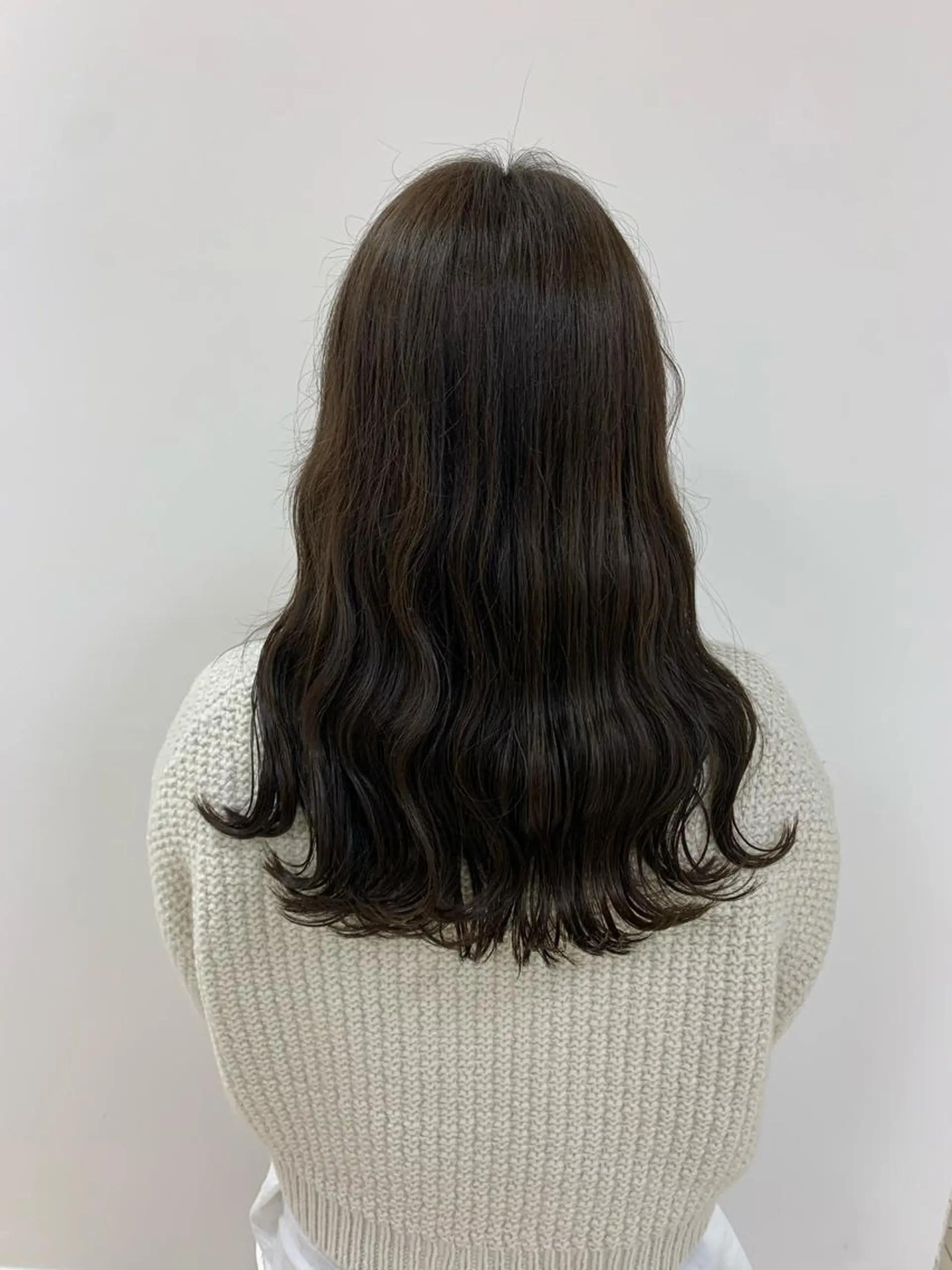 ロング カラー ベージュカラー カット ヘアカラー 顔まわりカット✄ ベージュカラー🧸のヘアスタイル