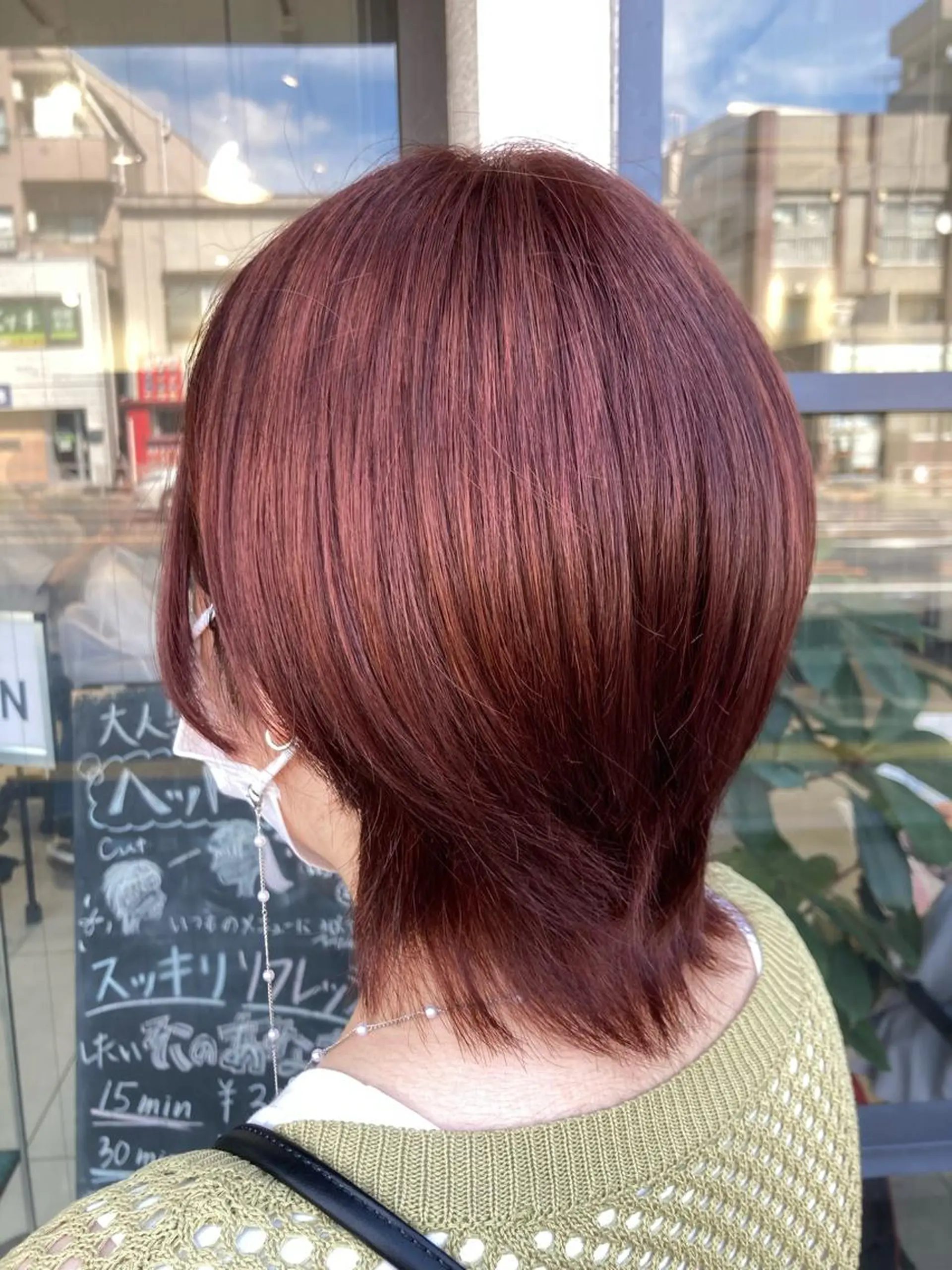 ショート カラー ブラウンカラー 透明感カラー 板橋　島村美咲のヘアスタイル